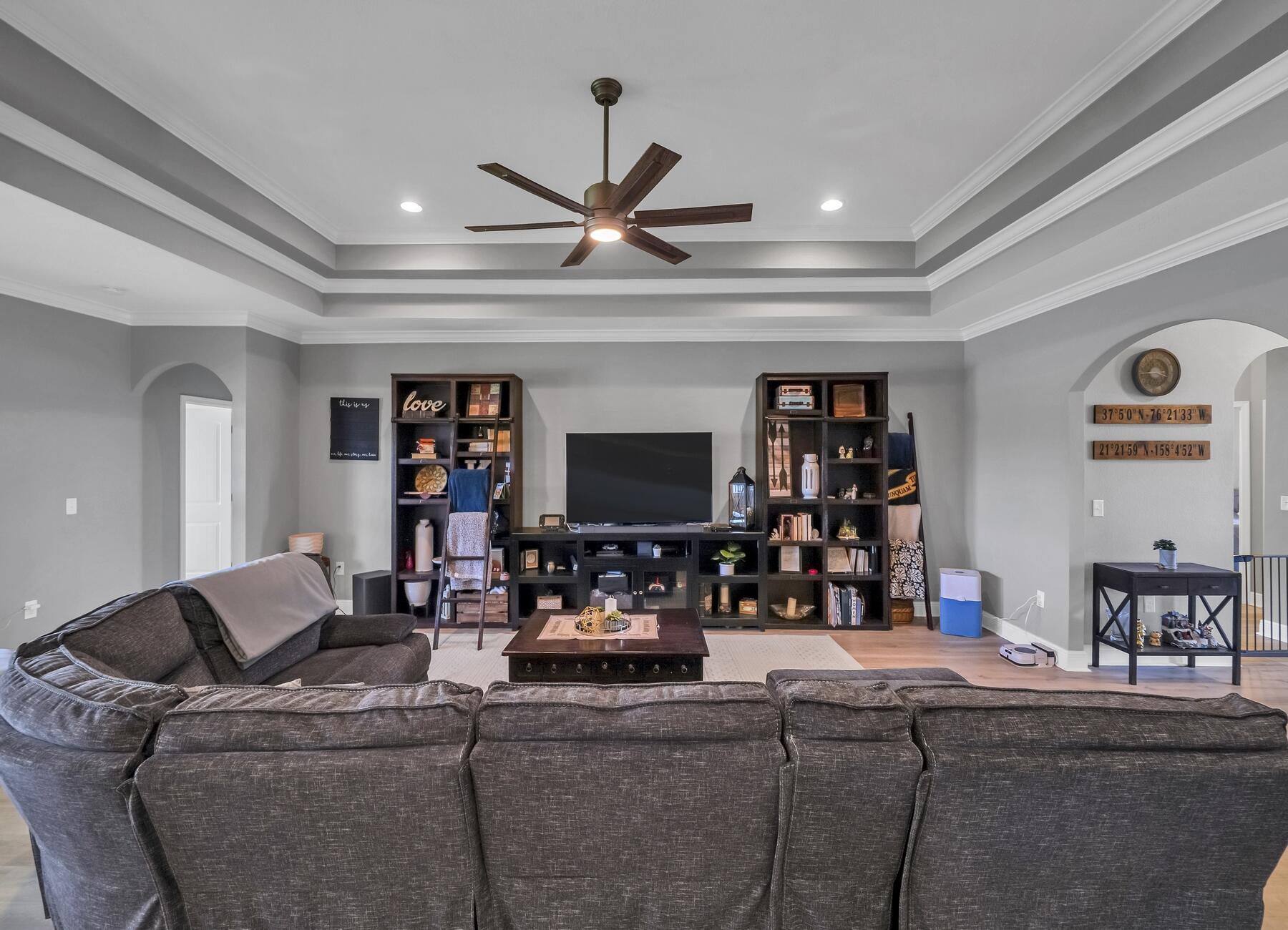 MILL BAYOU PH 1 - Residential Lease