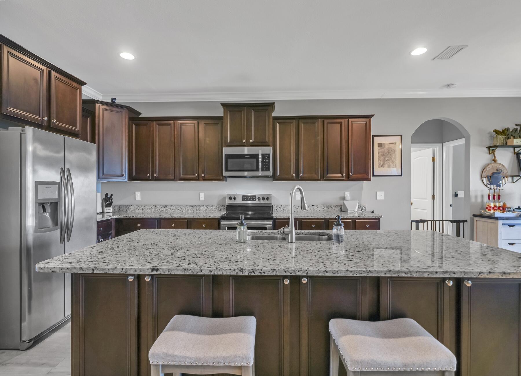 MILL BAYOU PH 1 - Residential Lease