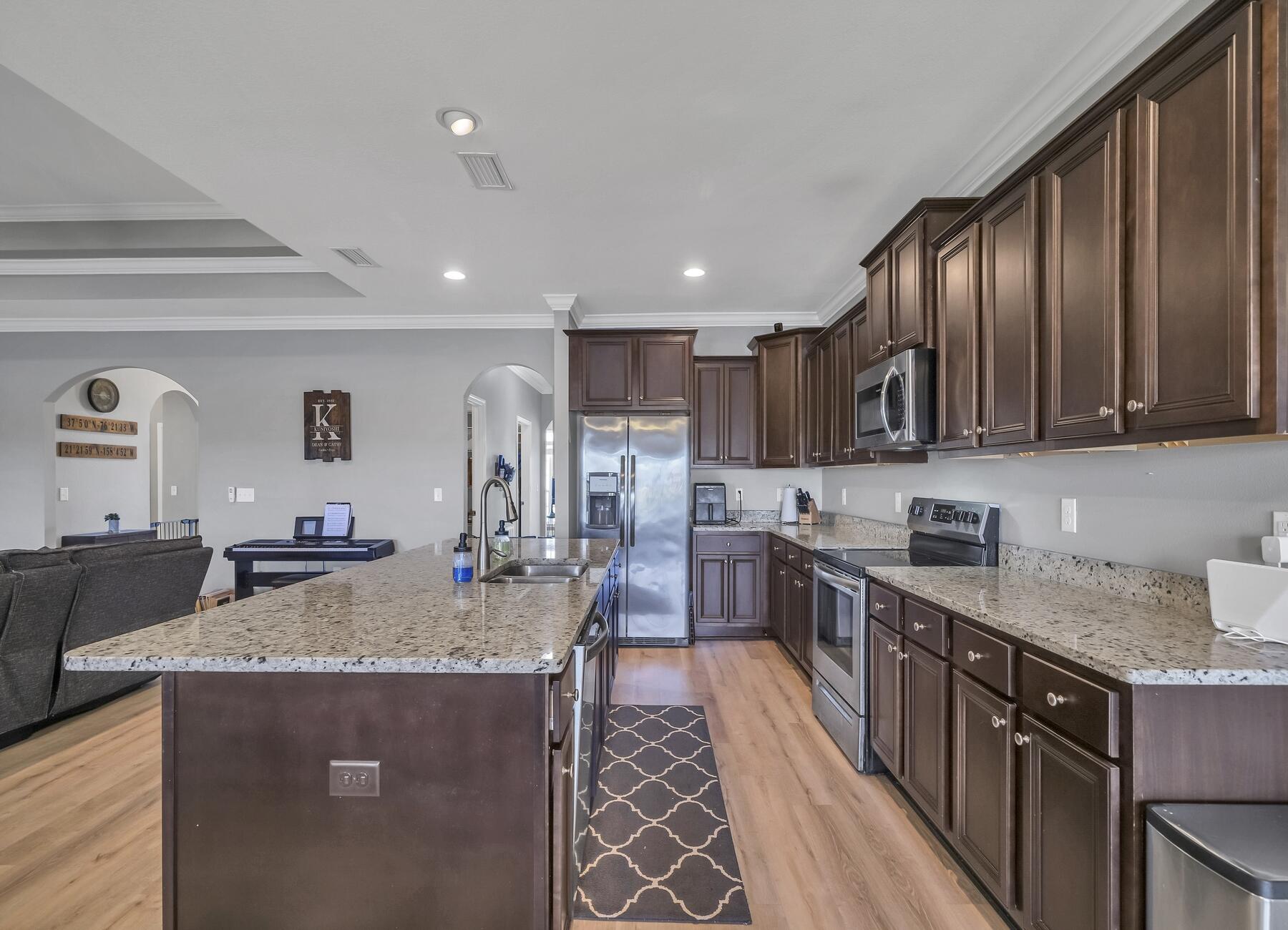 MILL BAYOU PH 1 - Residential Lease