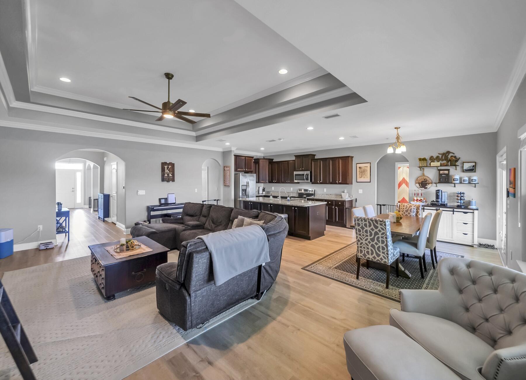 MILL BAYOU PH 1 - Residential Lease