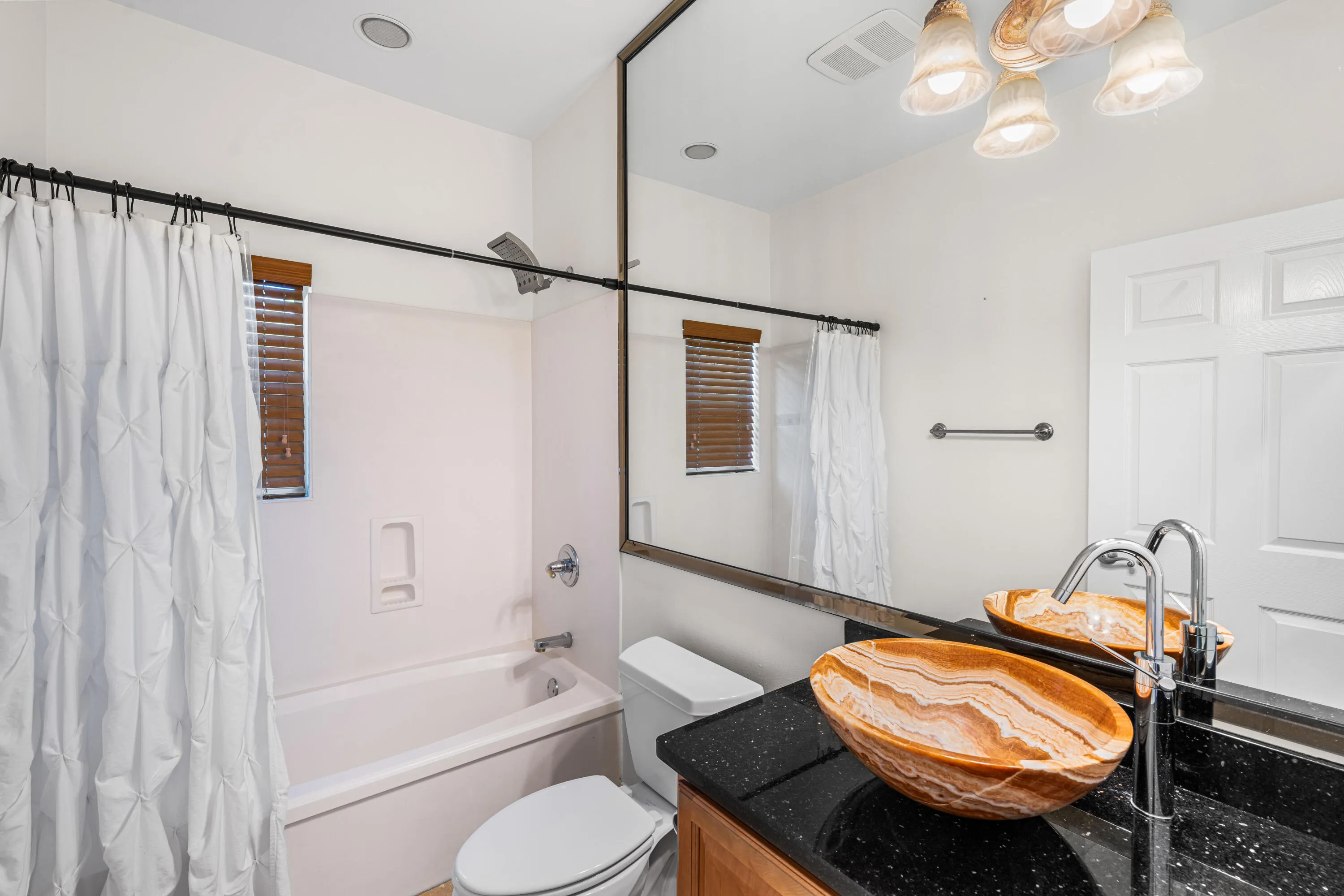 Miramar Beach, Florida 32550, United States, 3 Bedrooms Bedrooms, ,2 BathroomsBathrooms,Residential,Active,120345