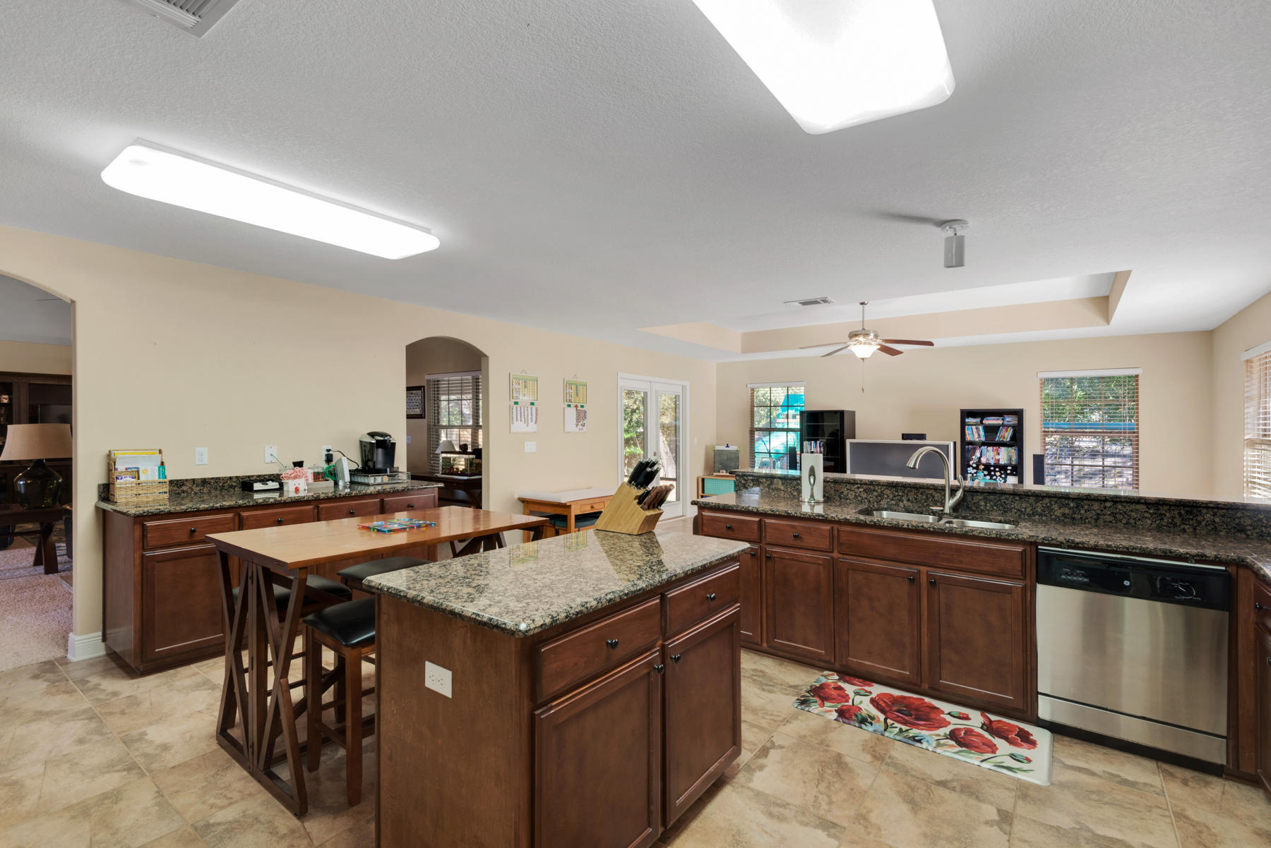 SAVANNAH PLANTATION - Residential