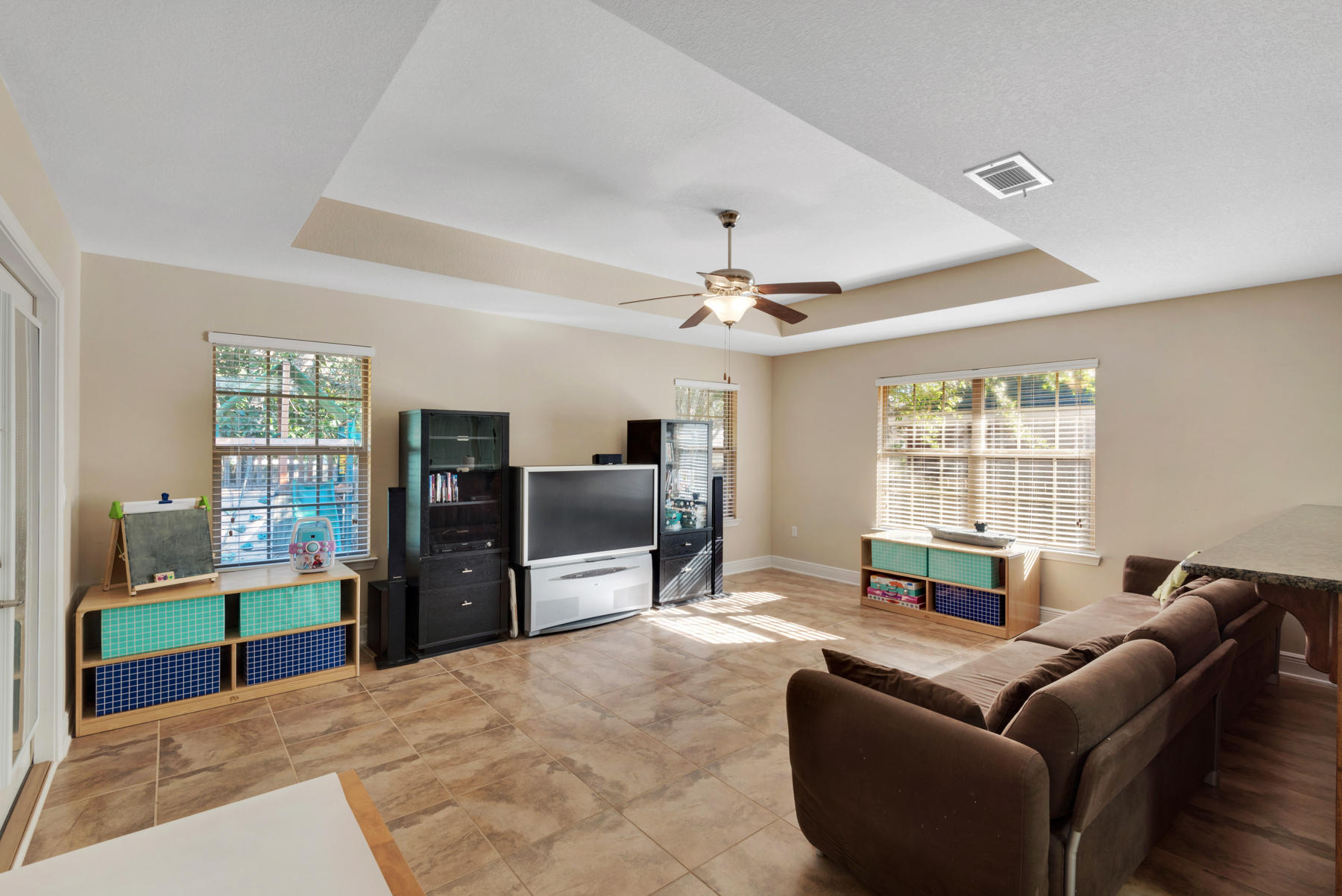 SAVANNAH PLANTATION - Residential