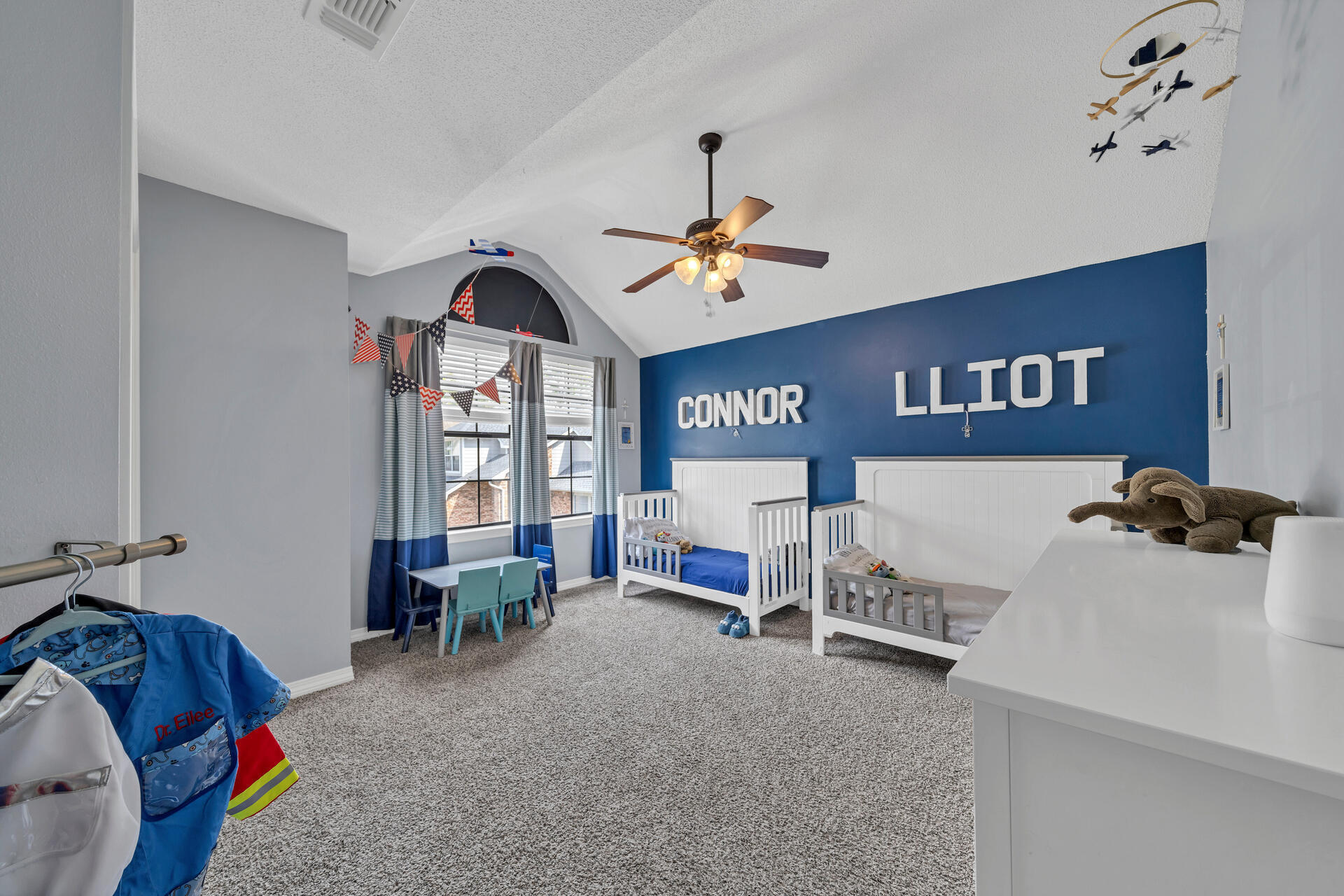 CROSSWINDS 1ST ADDN - Residential