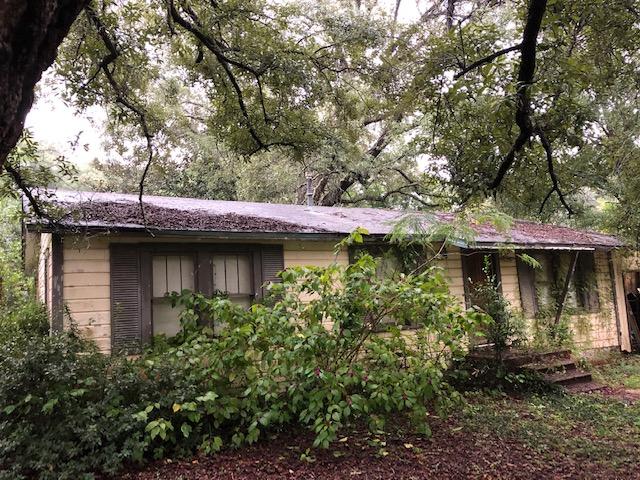 no subdivision - Residential