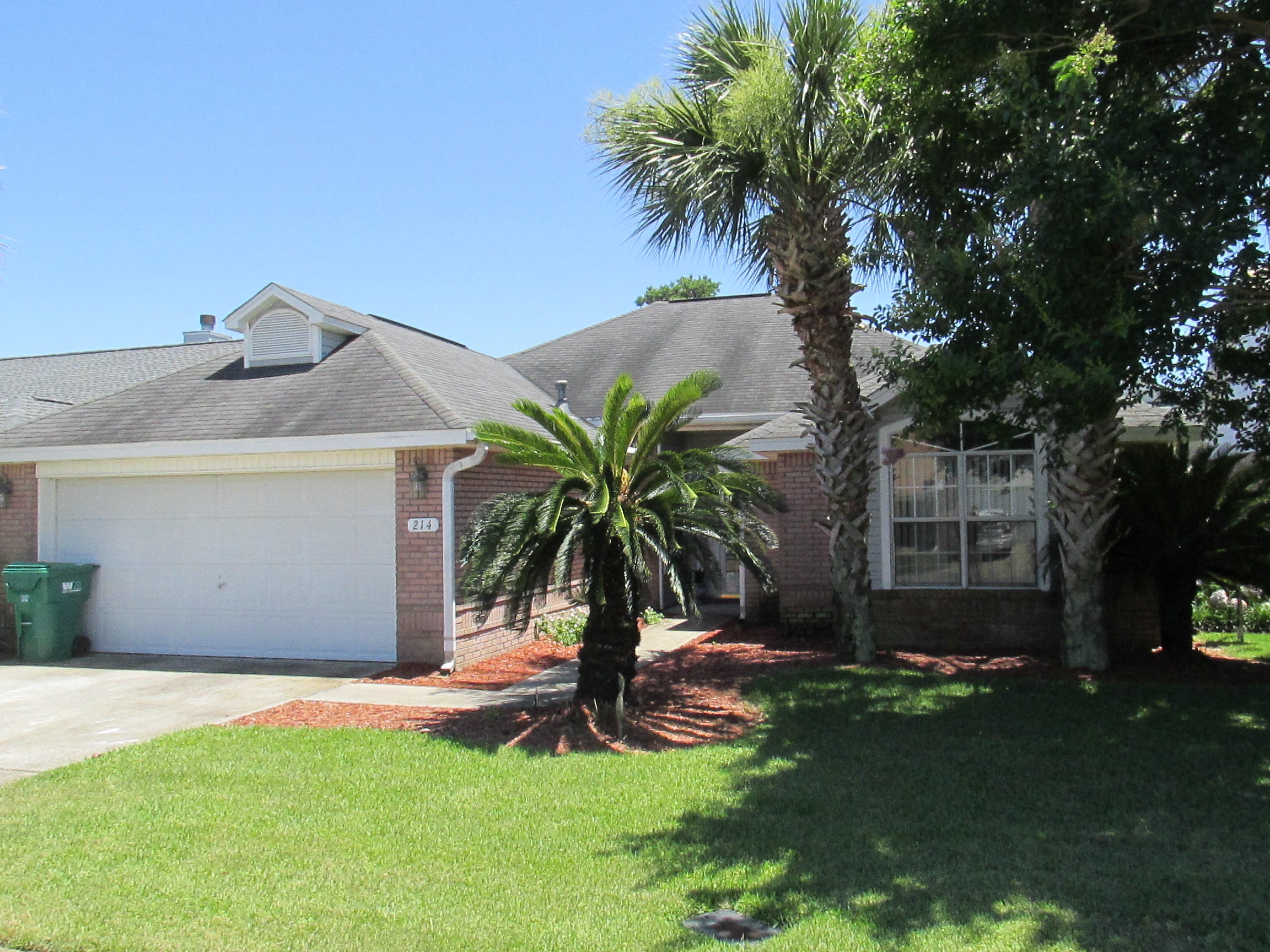 HARBOR BREEZE - Residential Lease