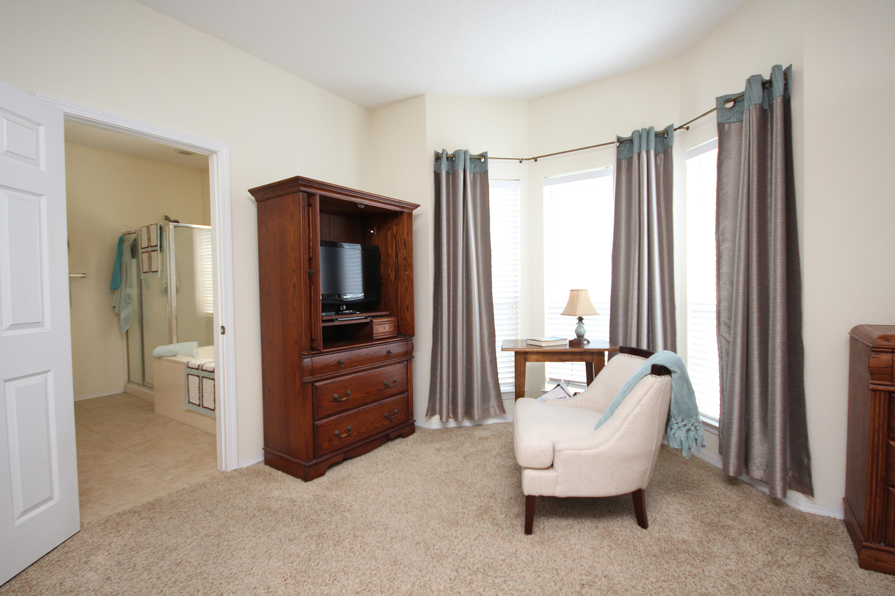 SHALIMAR COMMONS LOT 26 - Residential