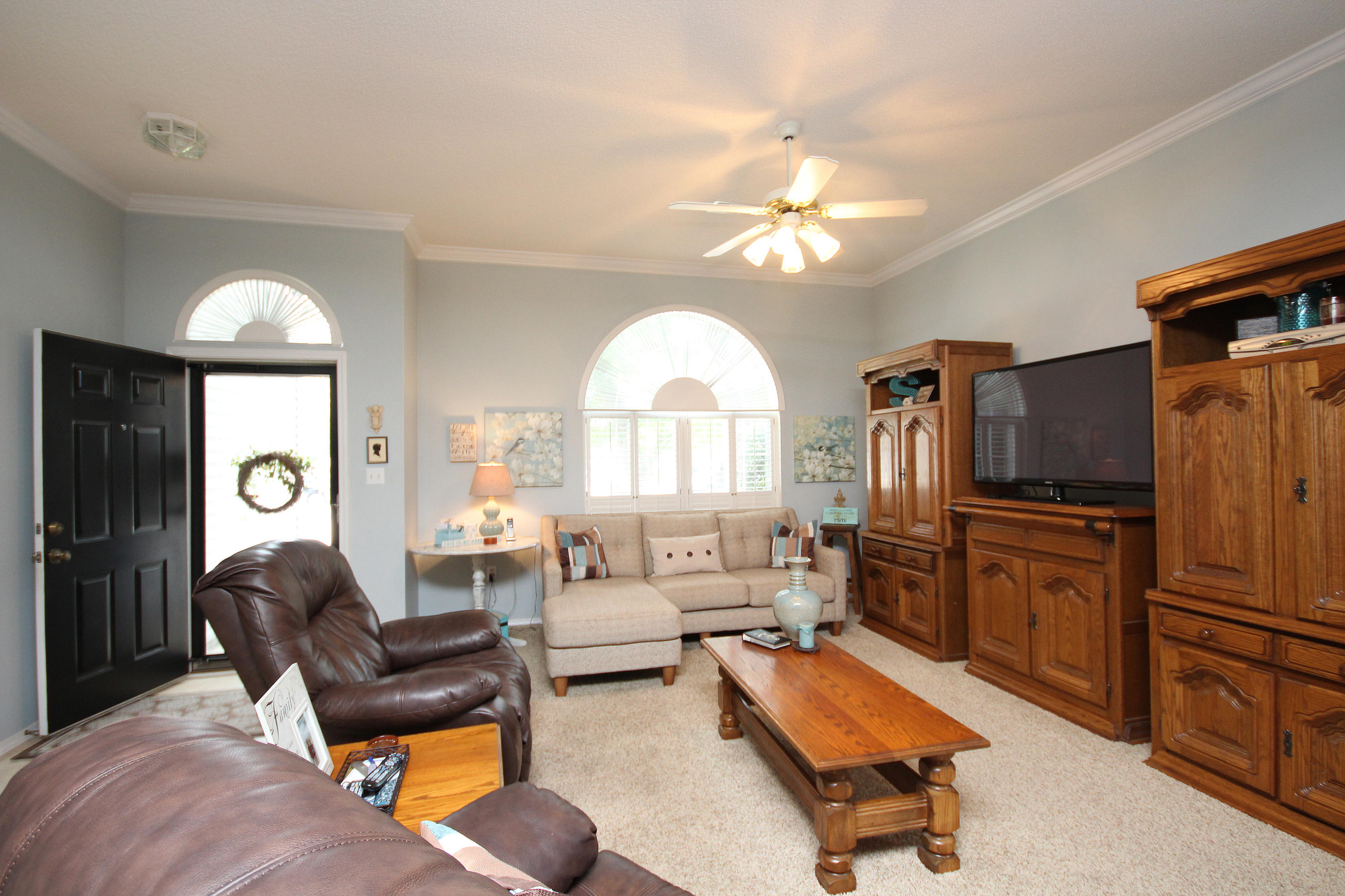 SHALIMAR COMMONS LOT 26 - Residential