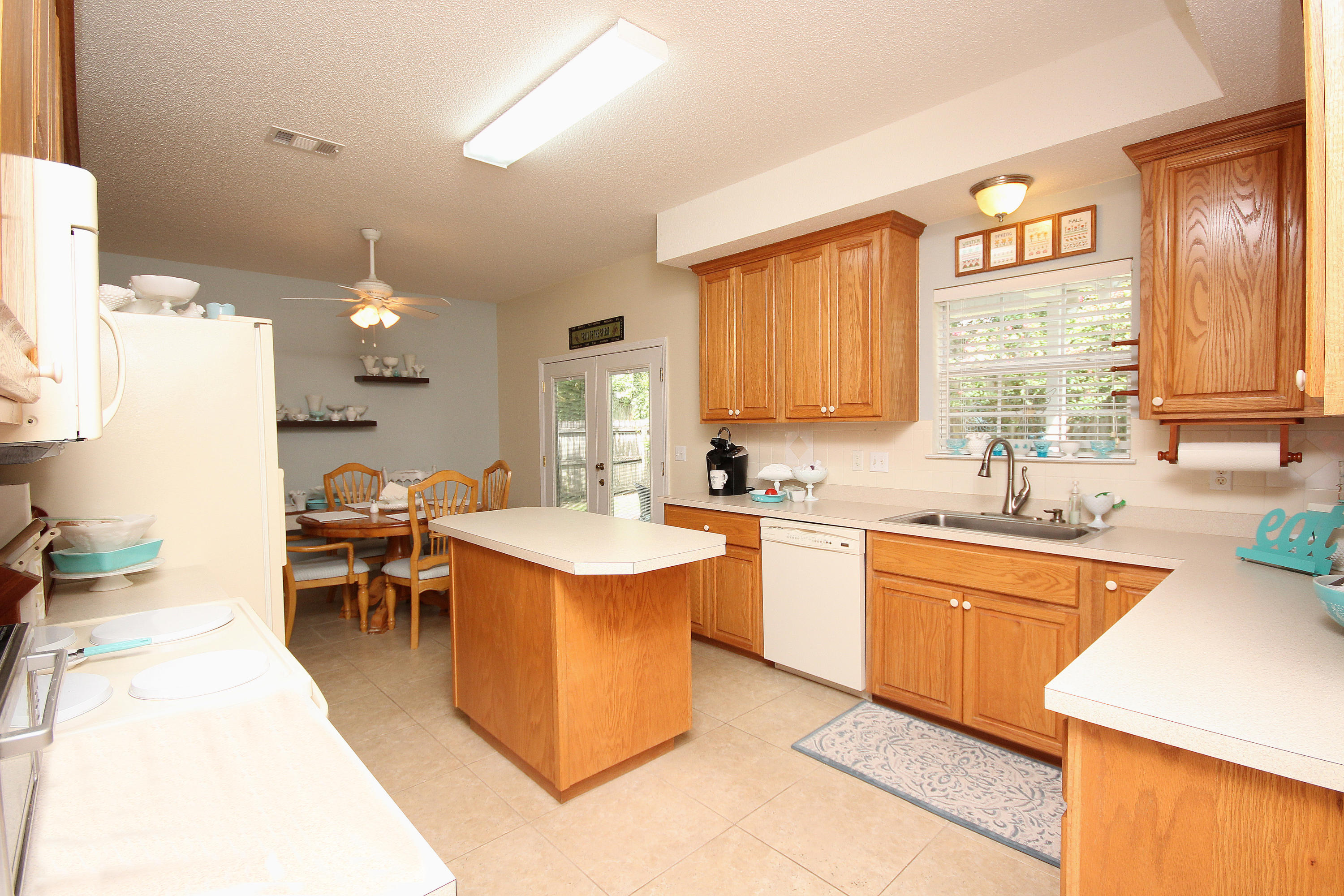 SHALIMAR COMMONS LOT 26 - Residential