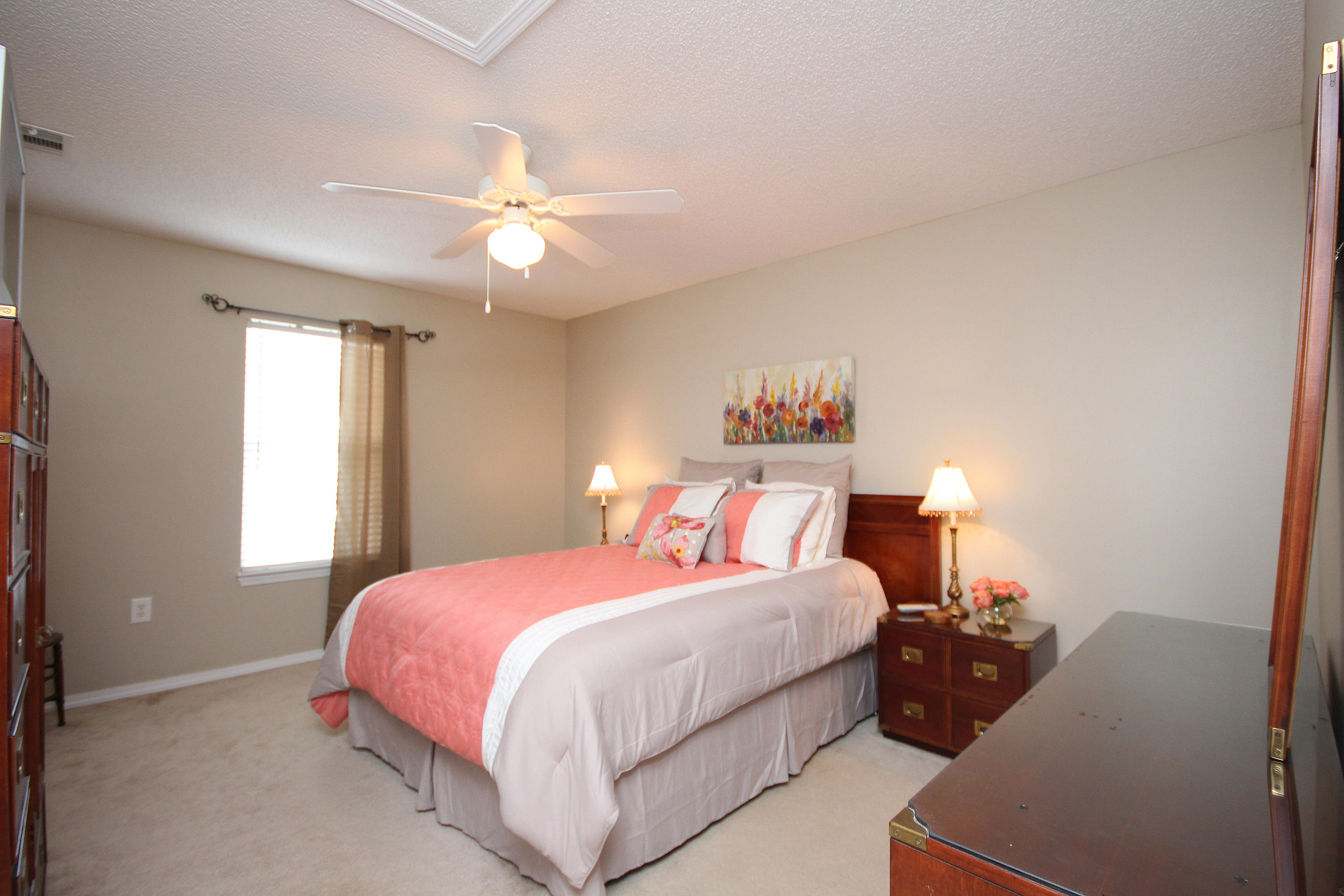 SHALIMAR COMMONS LOT 26 - Residential