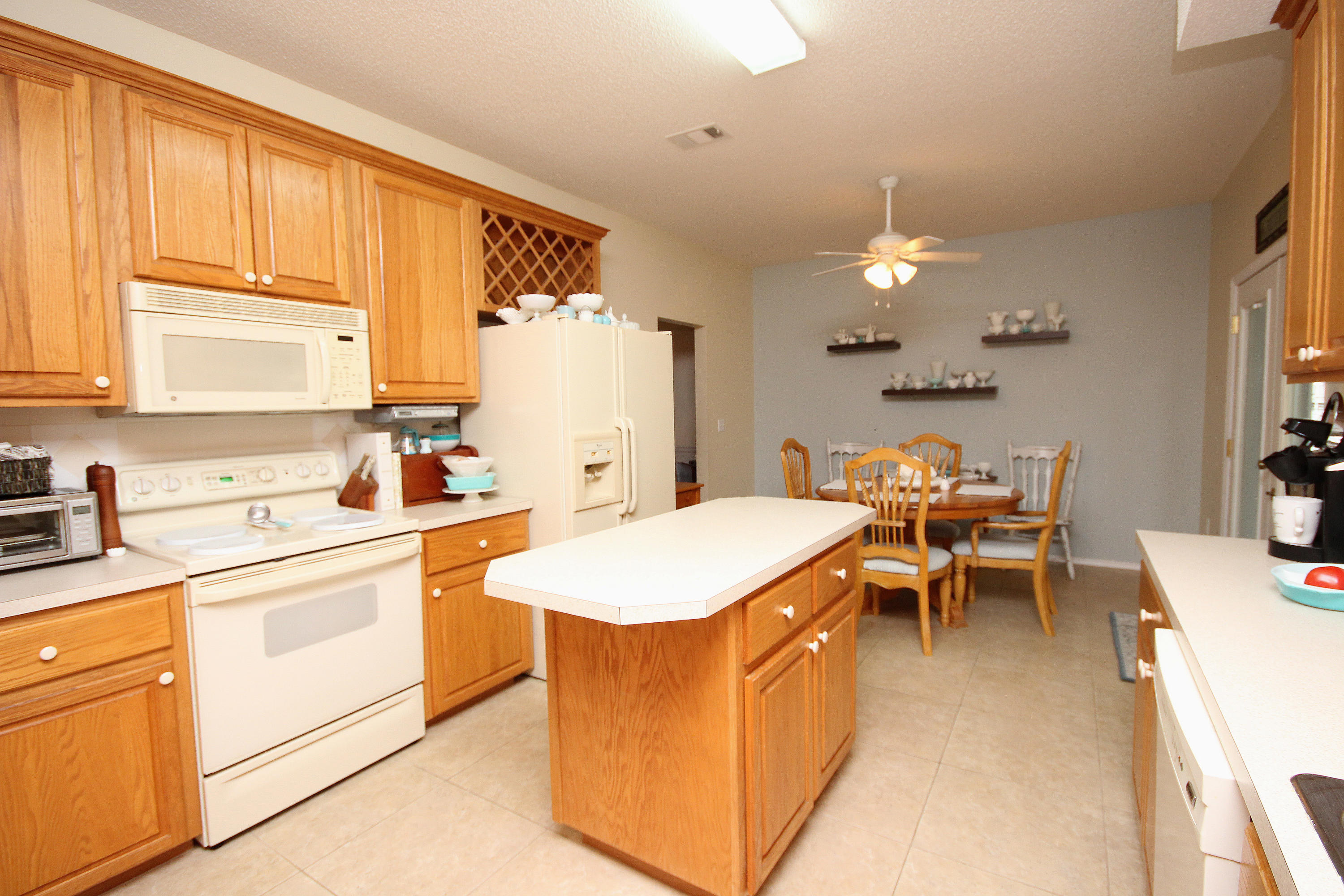 SHALIMAR COMMONS LOT 26 - Residential