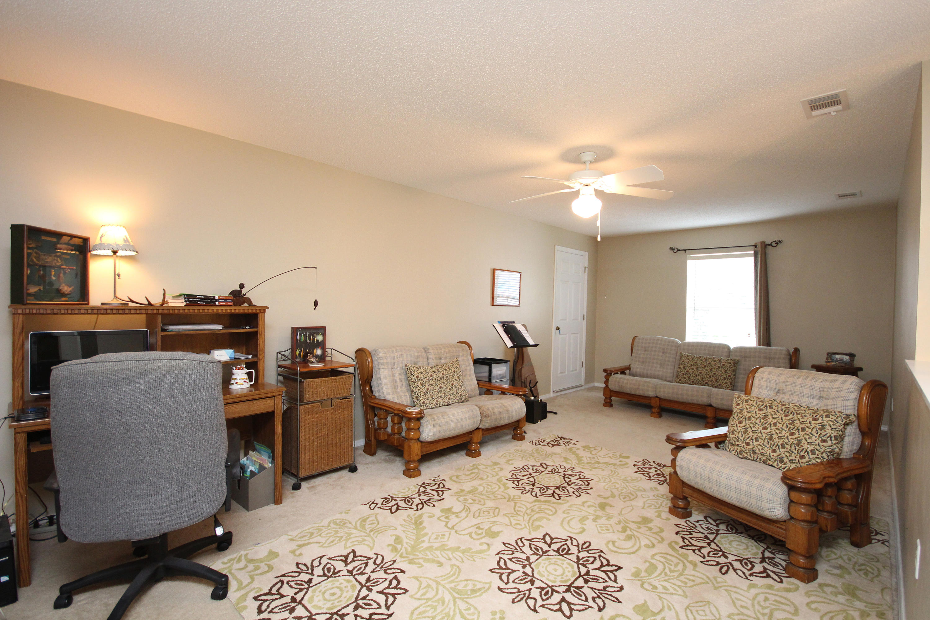 SHALIMAR COMMONS LOT 26 - Residential