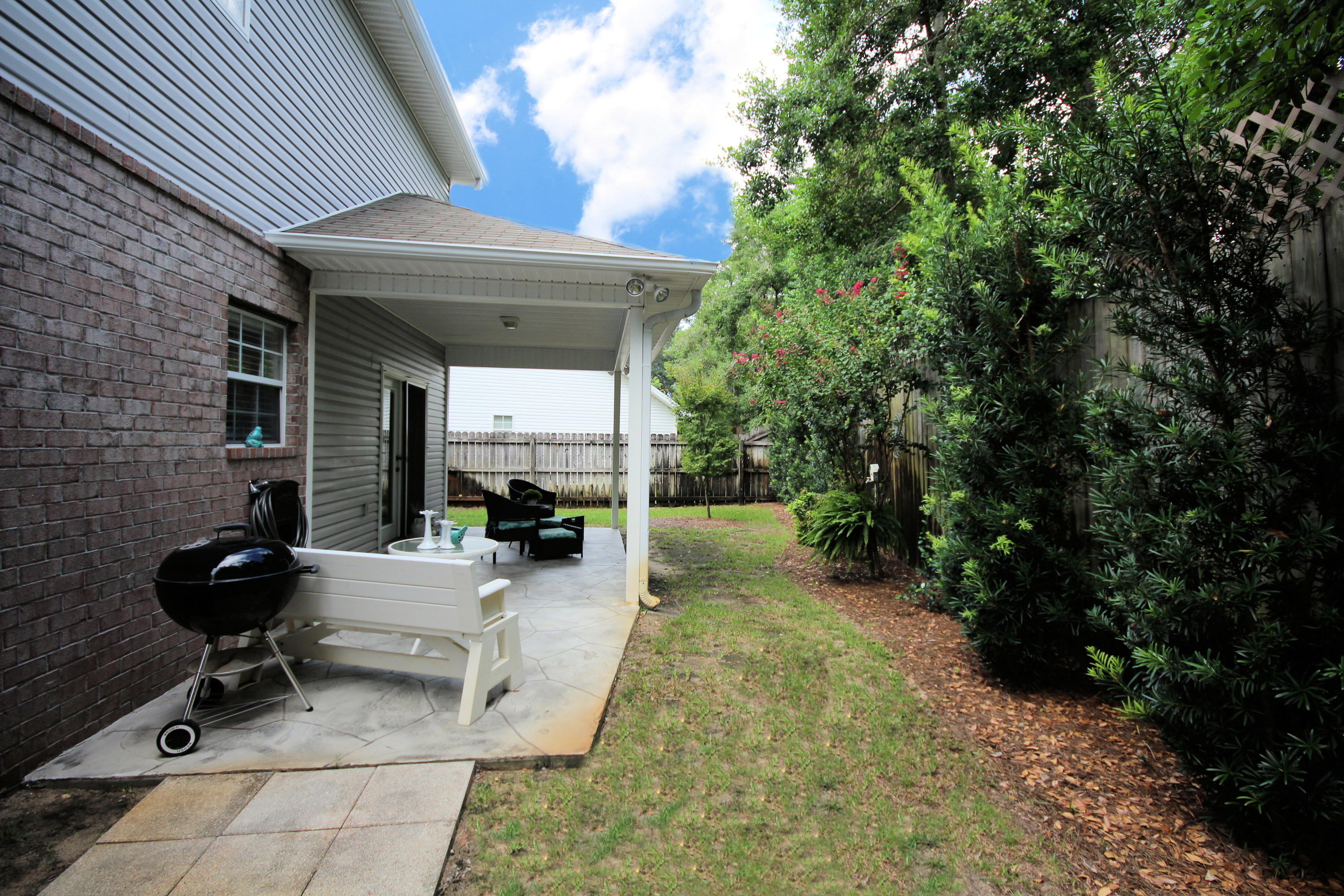 SHALIMAR COMMONS LOT 26 - Residential