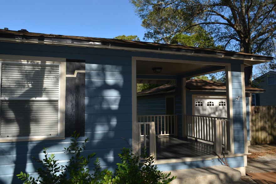 Cute Florida Cottage. 2 bedrooms with 1 full bath. Small additional room that could be used as an office or nursery. Freshly painted inside and out. New Garage Door and Opener. New Front Door. New White Wood Blinds. New stand up shower with glass doors. Kitchen updated in 2015. Wood Flooring in Living Room and 2 Bedrooms. Tile in Kitchen and Bathroom. Large fenced back yard. 1 car garage.