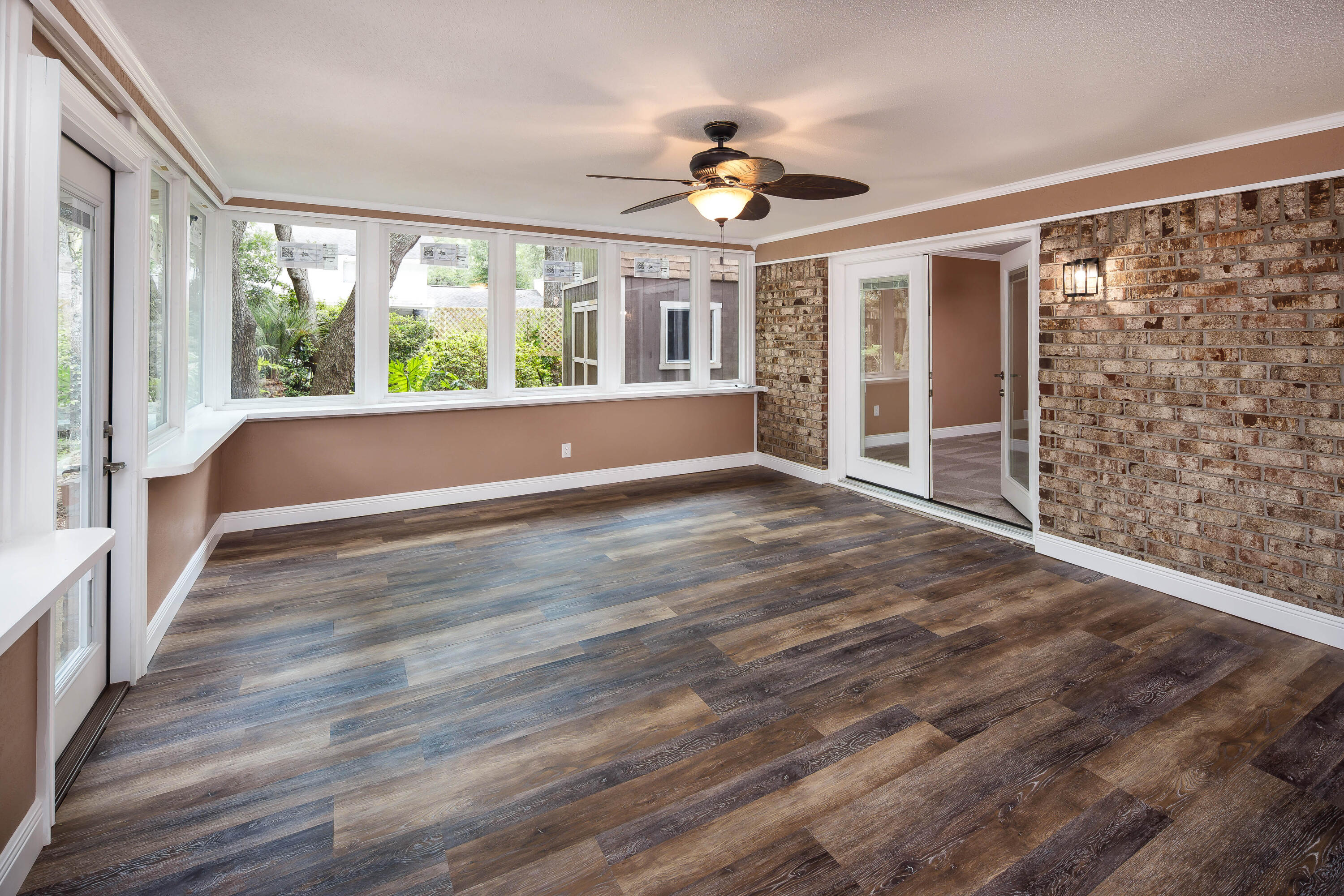 CHELSEA WOODS - Residential