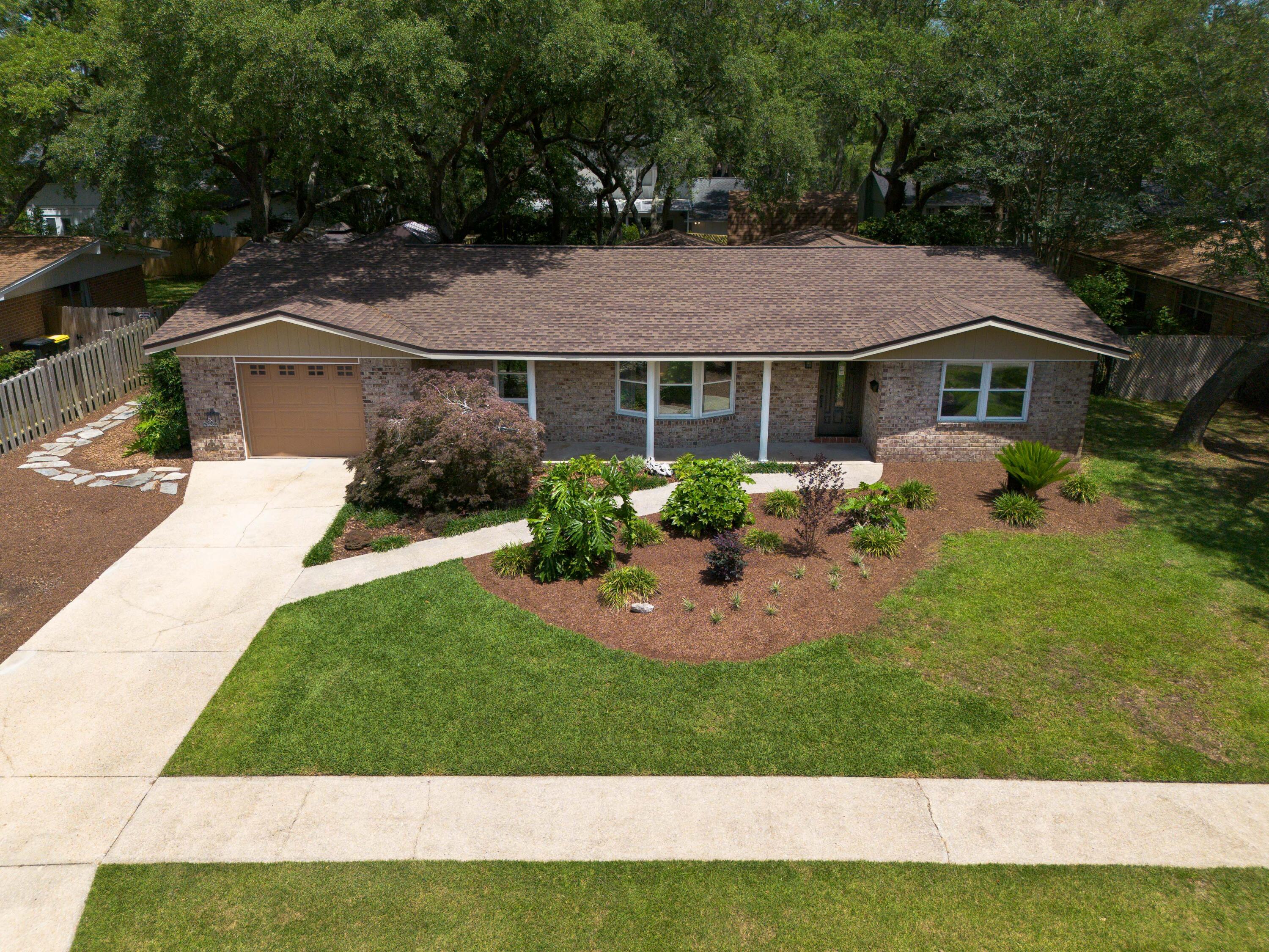 CHELSEA WOODS - Residential