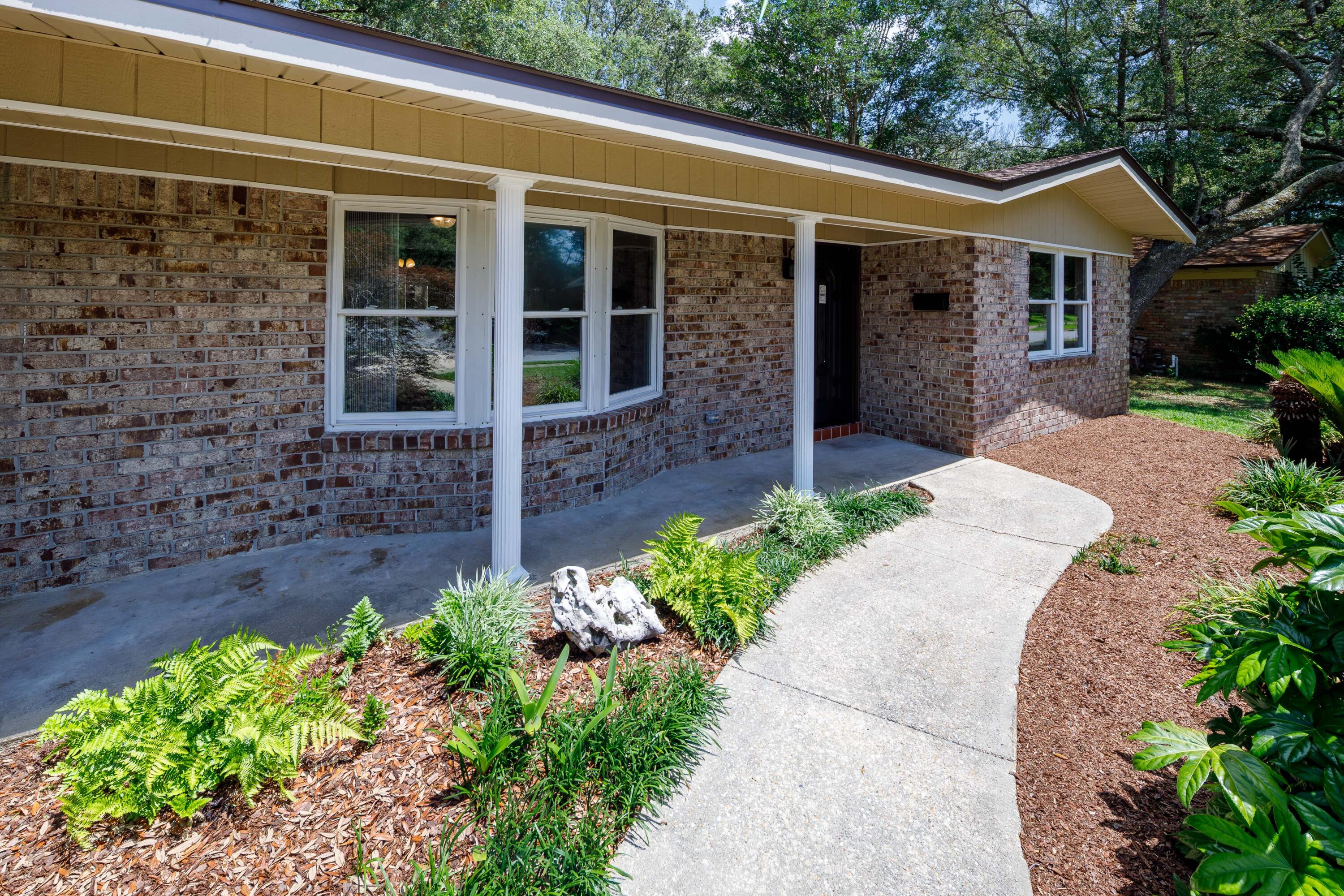 CHELSEA WOODS - Residential