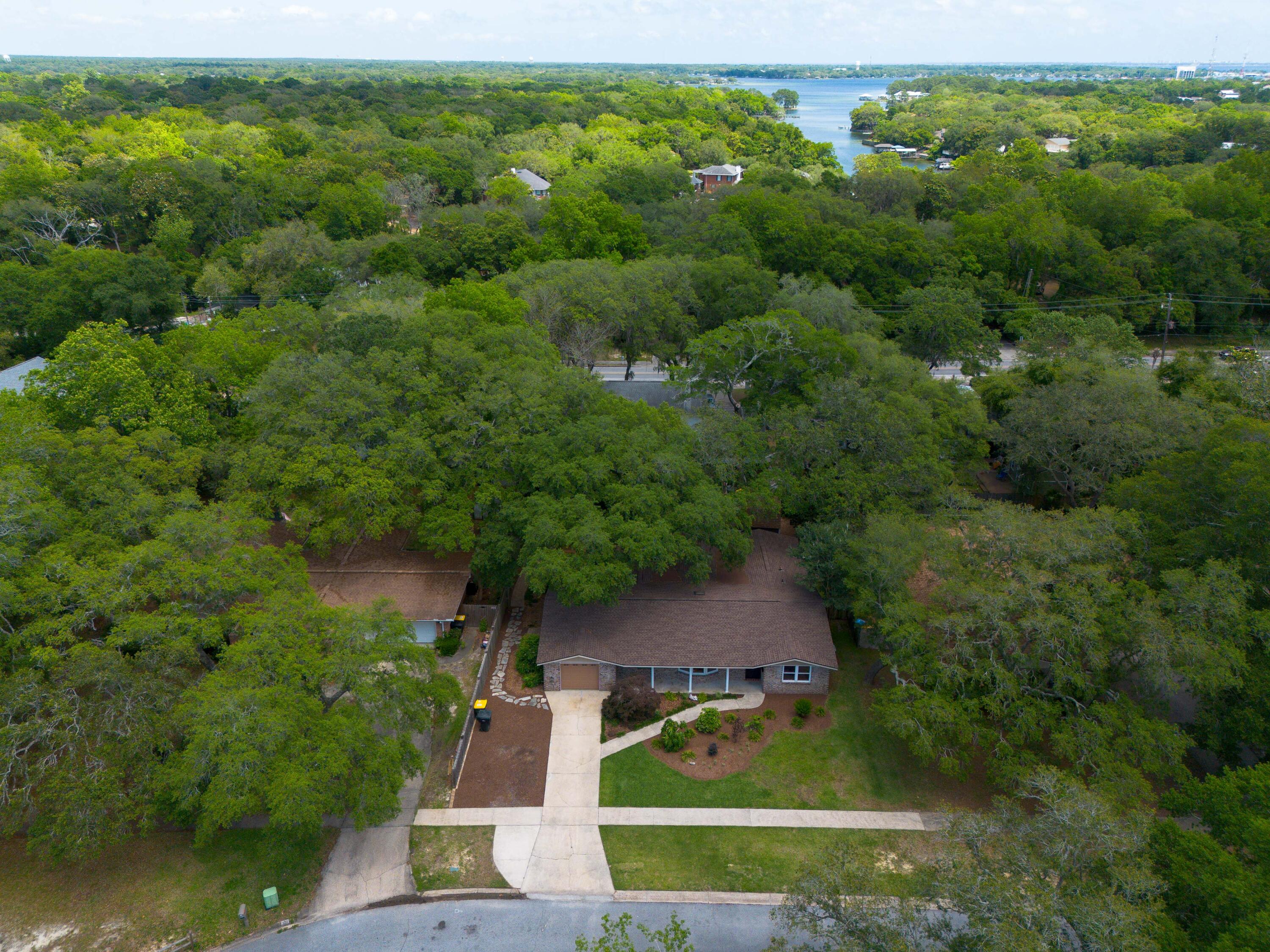 CHELSEA WOODS - Residential