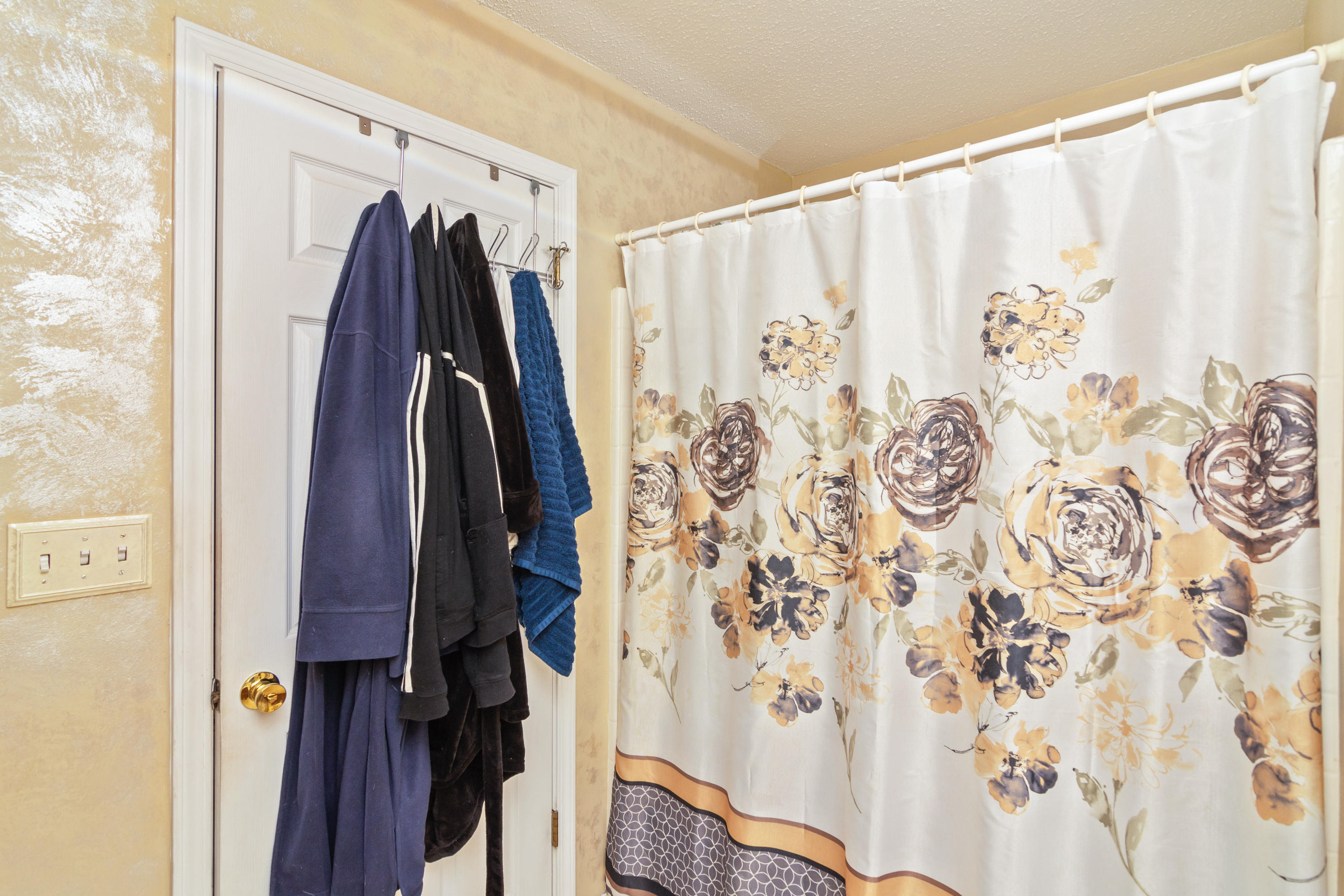 REDSTONE ESTATES - Residential