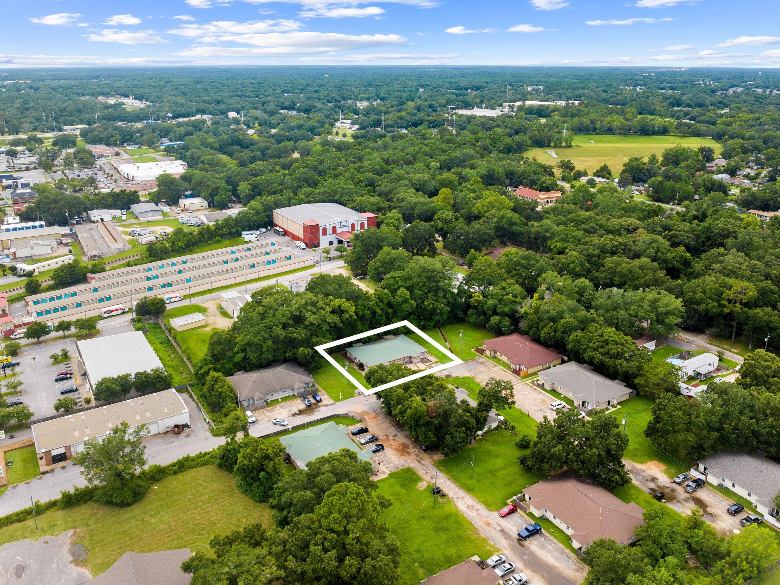 NO RECORDED SUBDIVISION - Residential