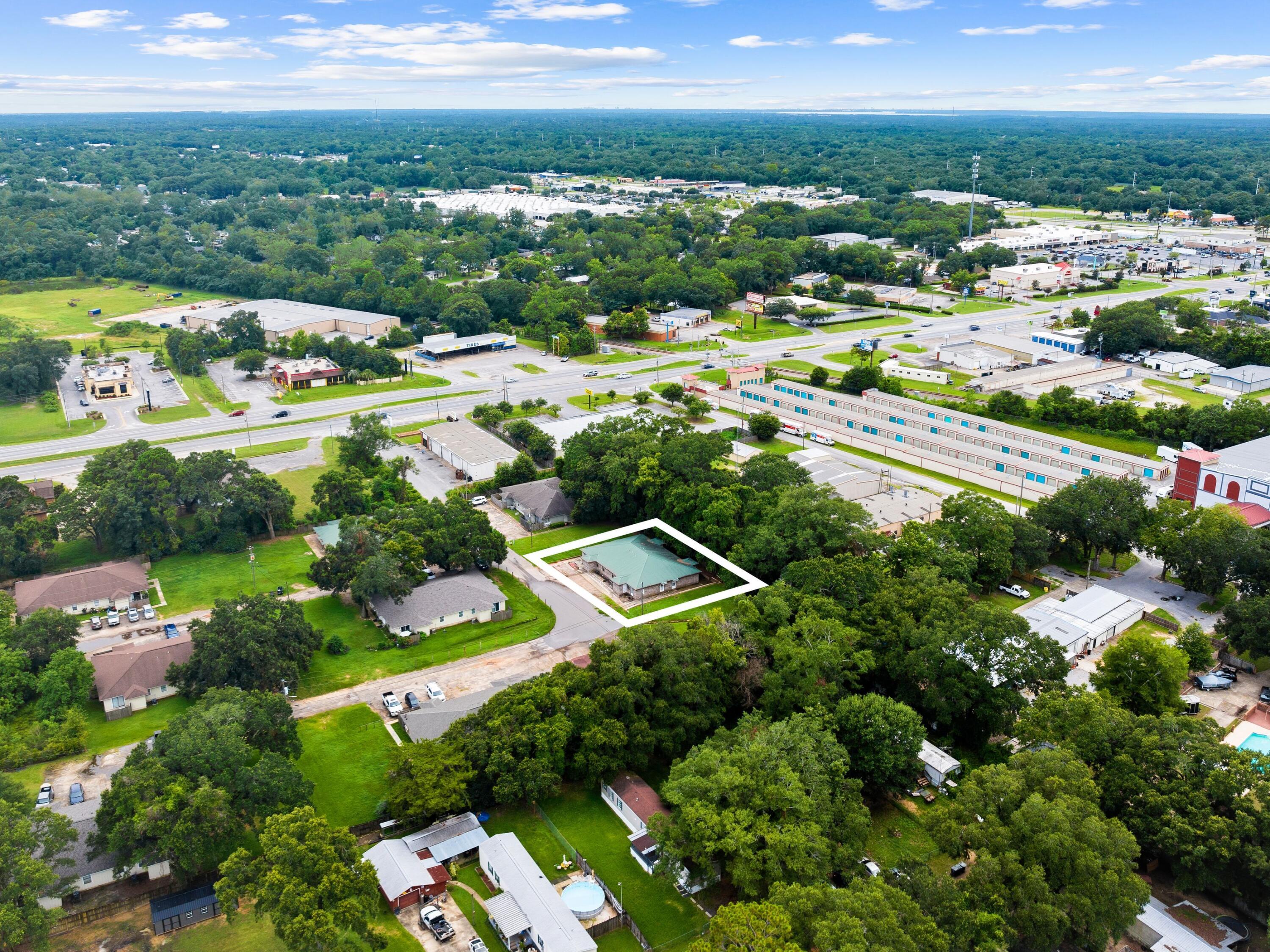 NO RECORDED SUBDIVISION - Residential
