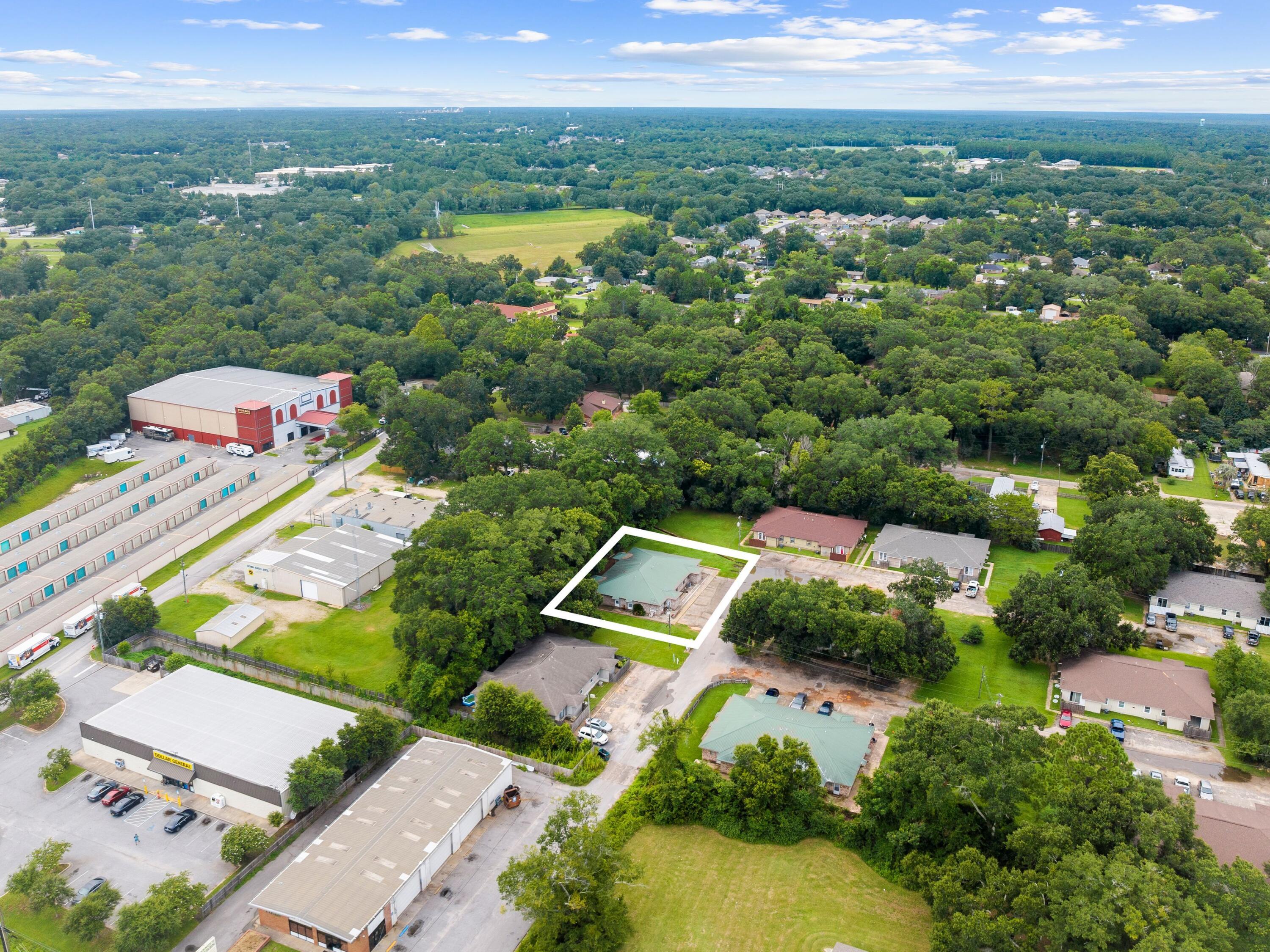 NO RECORDED SUBDIVISION - Residential