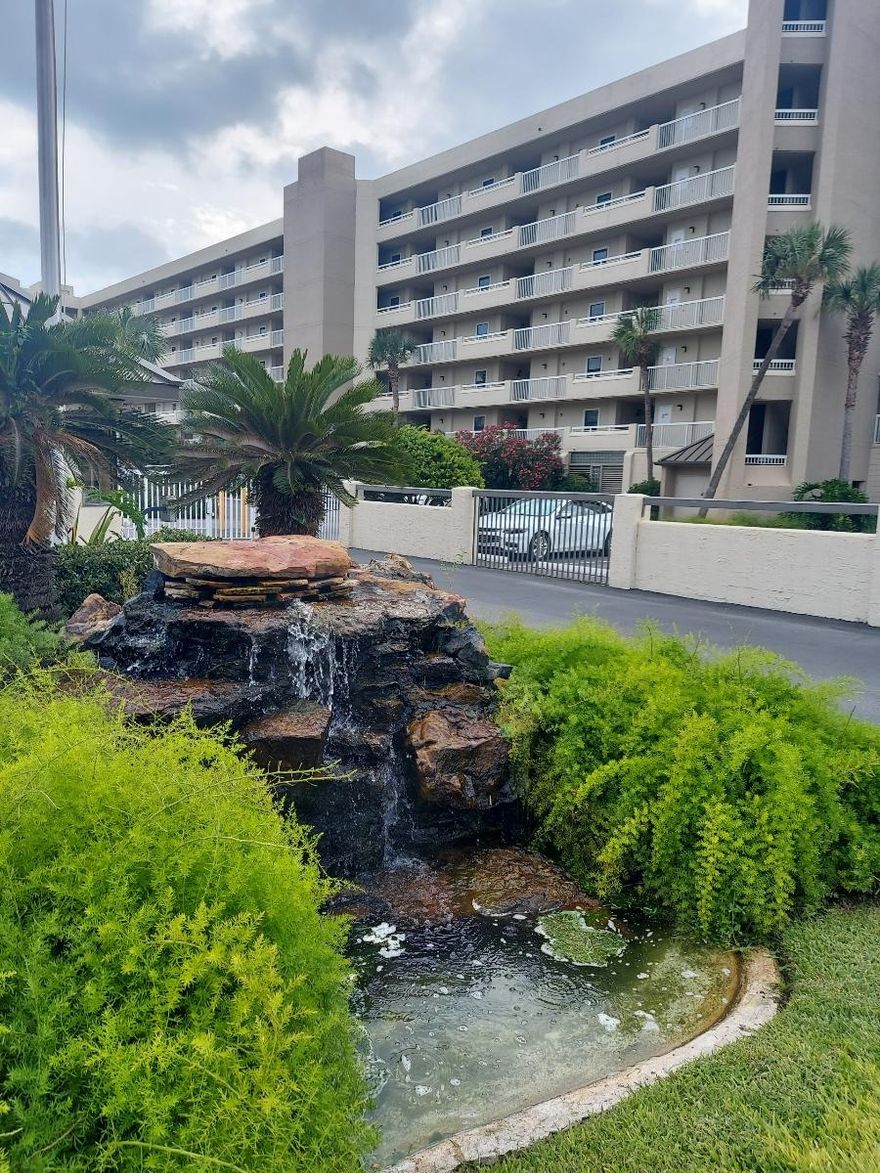 INLET REEF IS A GREAT COMMUNITY CONDOS RARELY COME ON THE MARKET. THE AMENITIES INCLUDE: POOL, TENNIS COURT, PICKLE COURT, HOT TUB, SUN DECK, EXERCISE ROOM AND SAUNA(CLOSED DUE TO COVID). GREAT VIEW OF THE FIRE WORKS INTHE SUMMER.