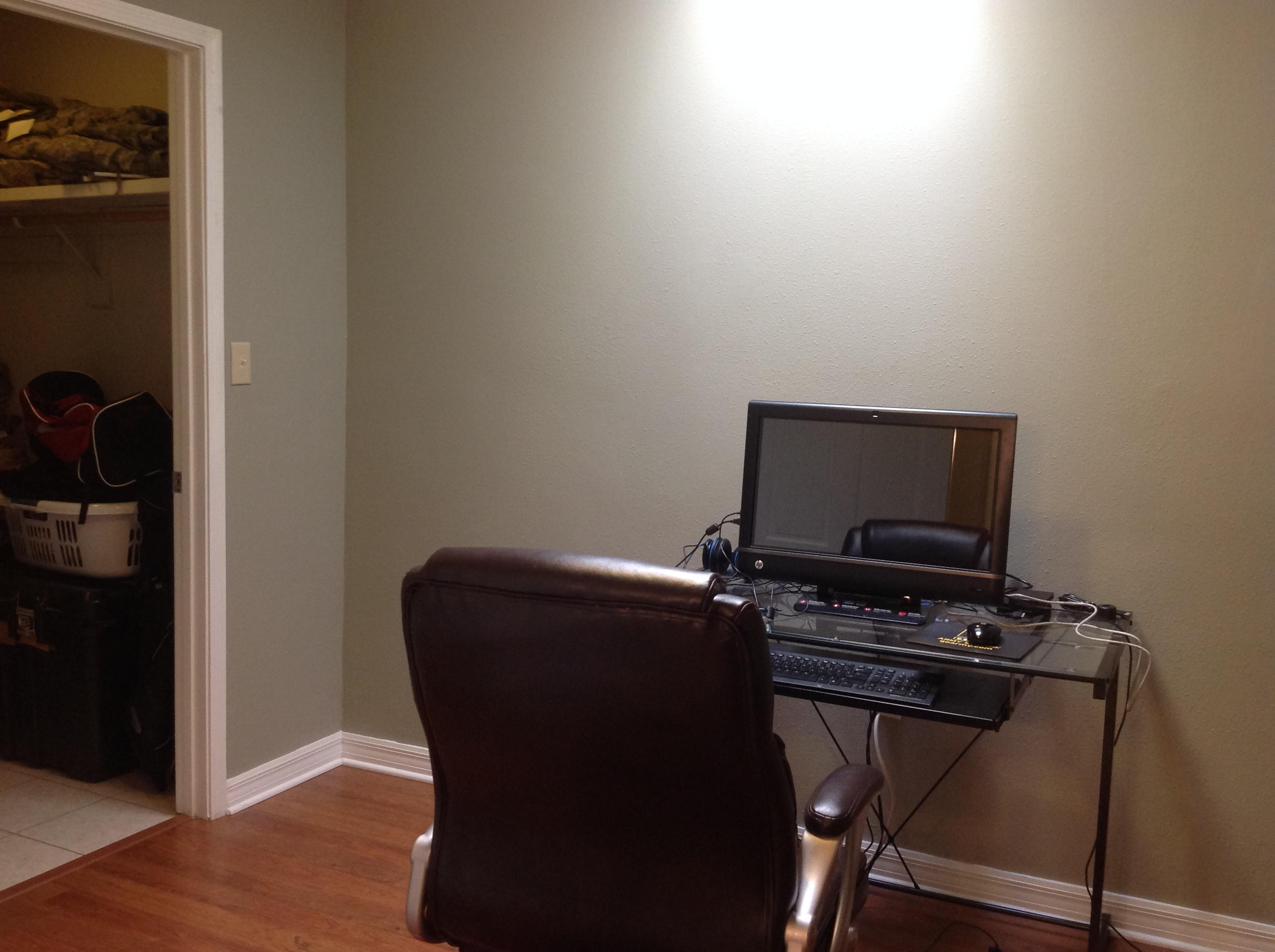 DONLABROOK GARDYNS - Residential Lease