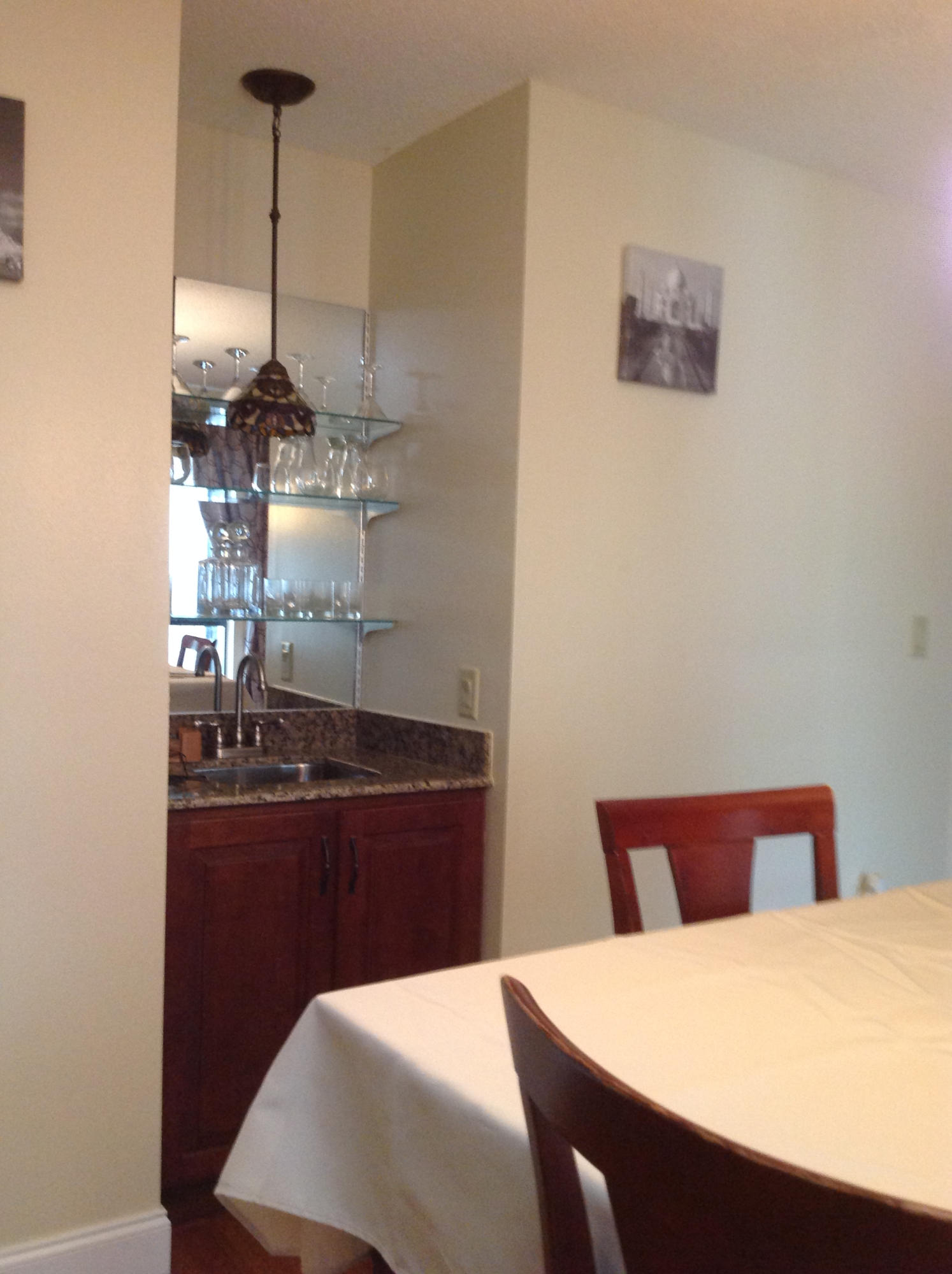 DONLABROOK GARDYNS - Residential Lease