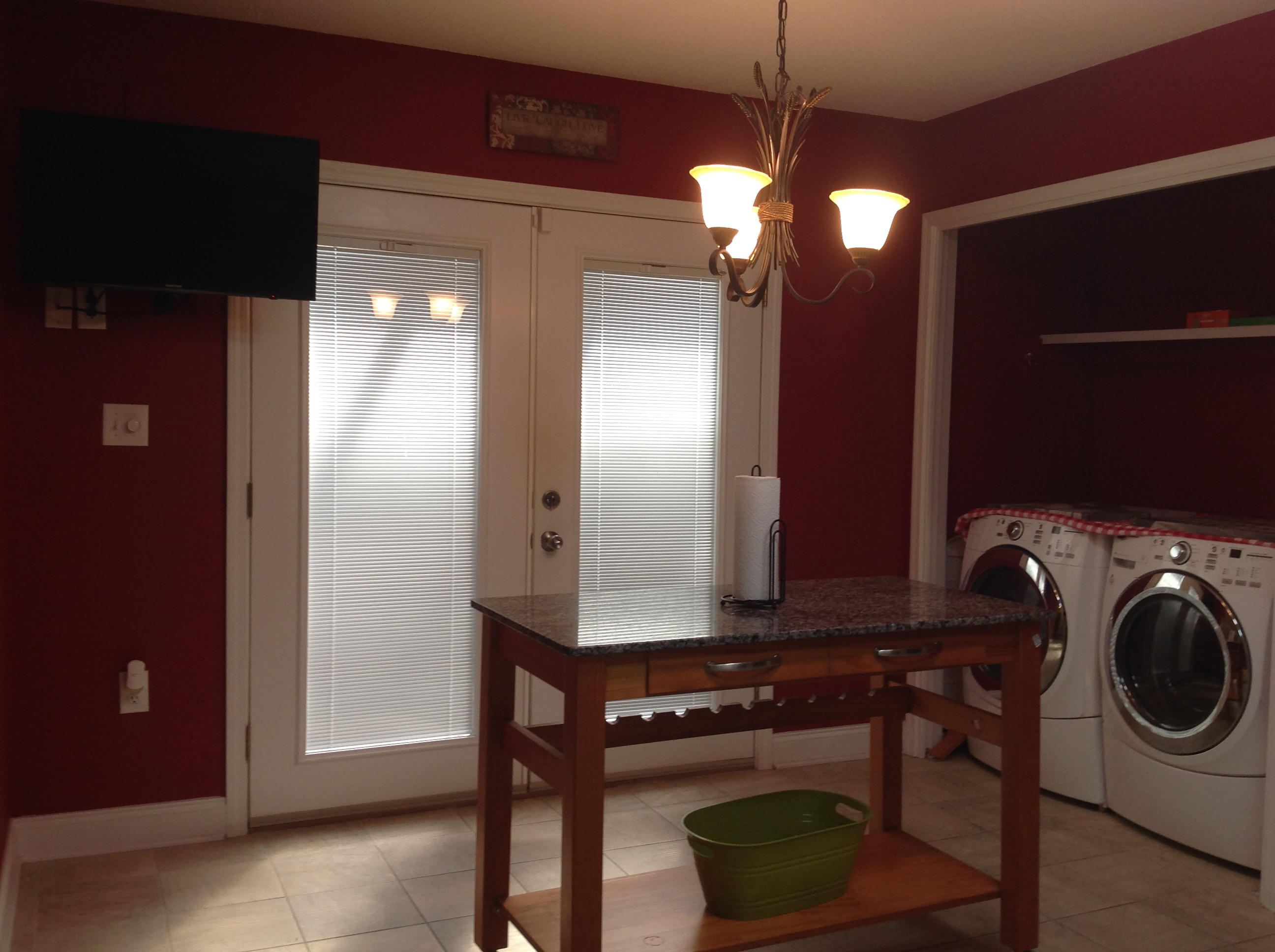 DONLABROOK GARDYNS - Residential Lease