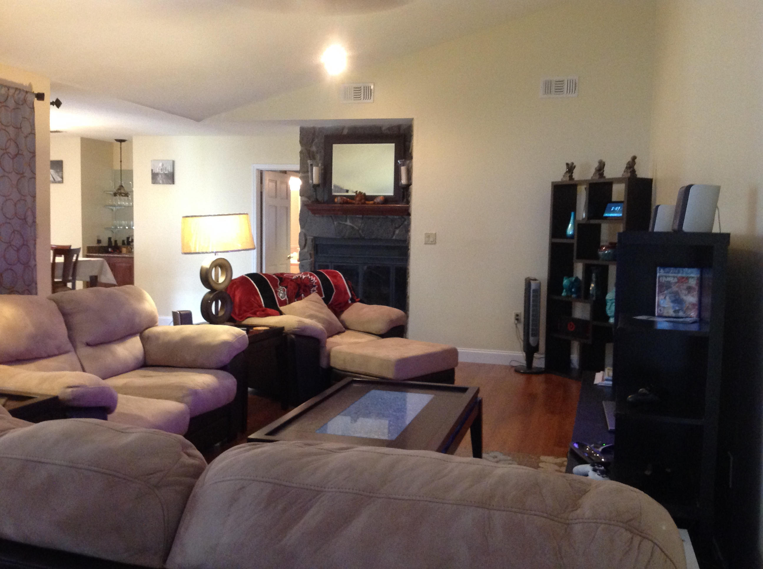 DONLABROOK GARDYNS - Residential Lease