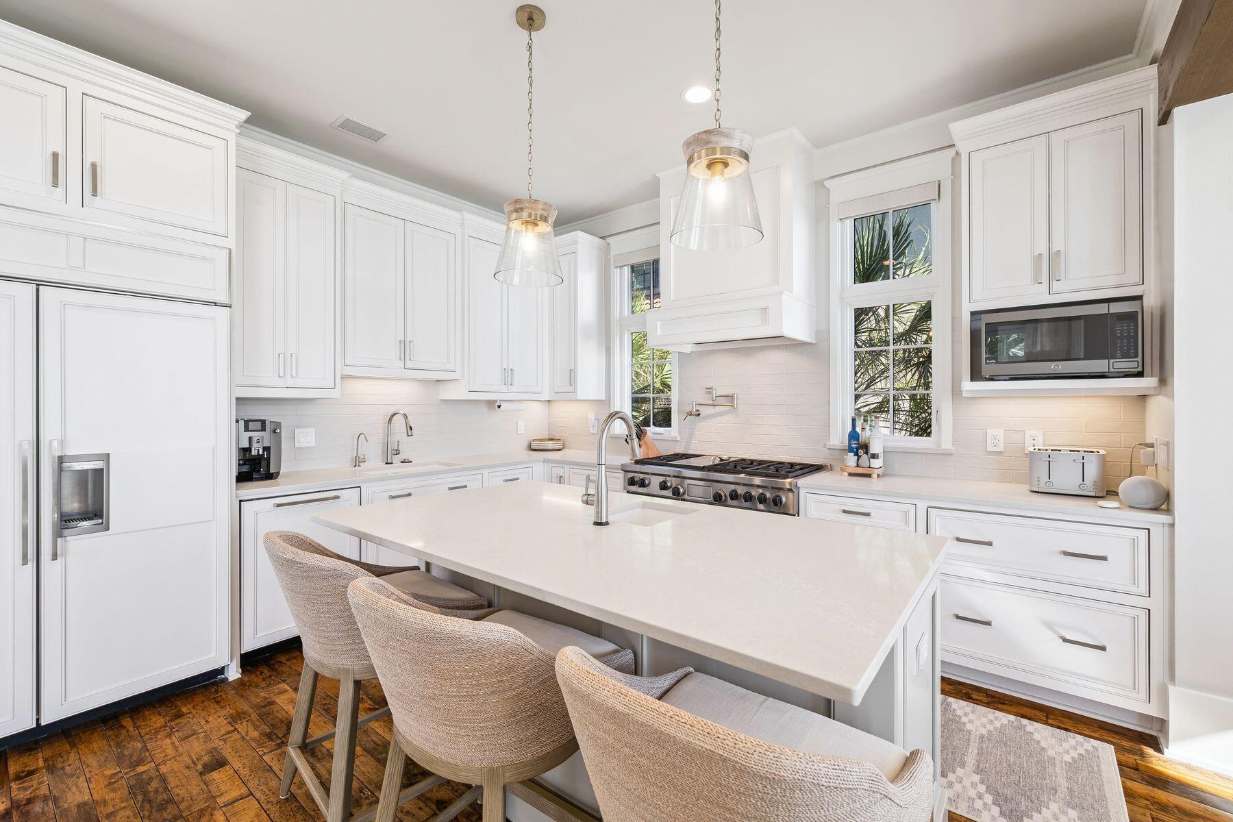 RETREAT THE - Residential