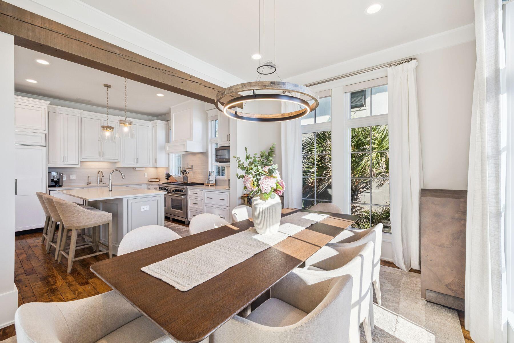 RETREAT THE - Residential