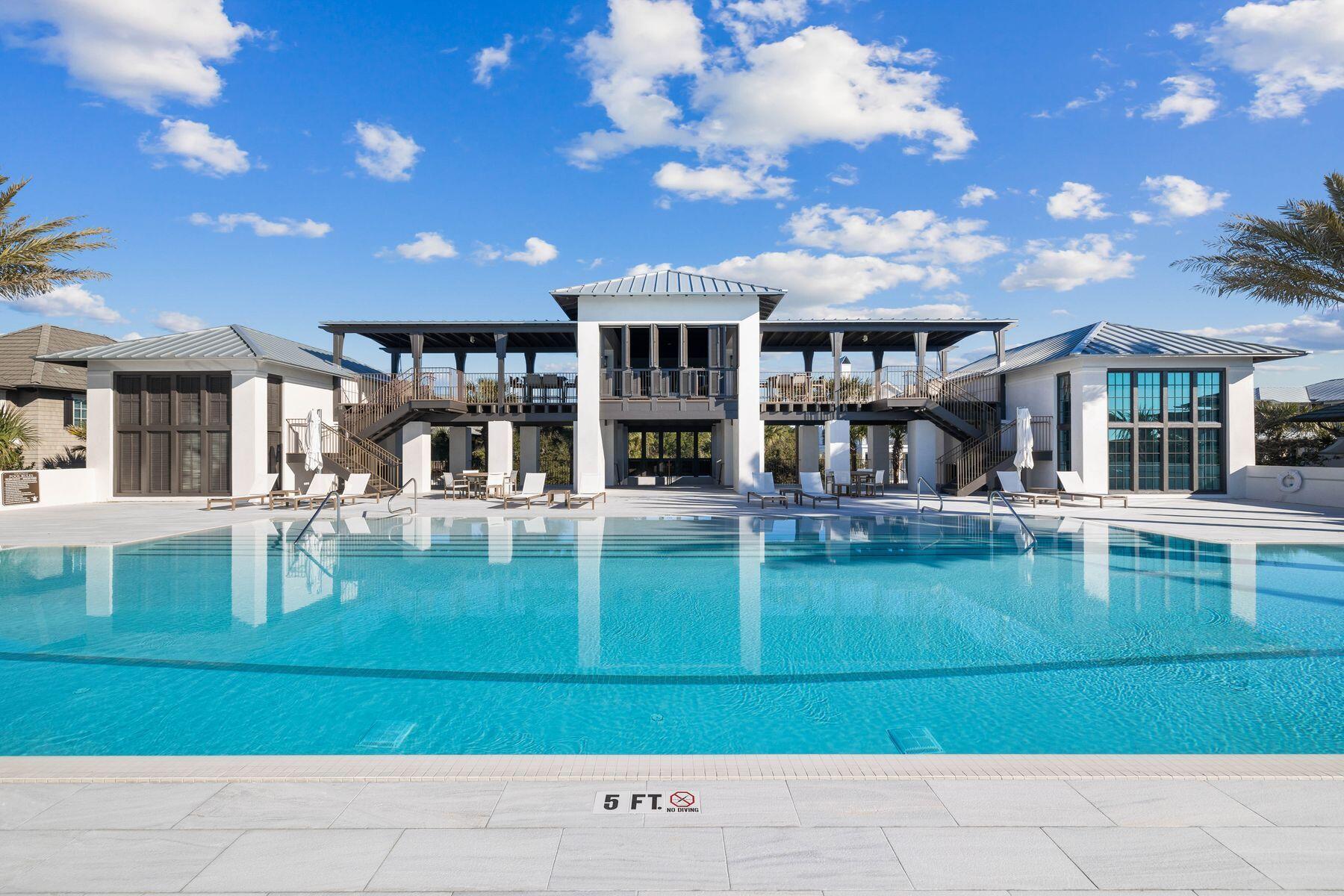 RETREAT THE - Residential