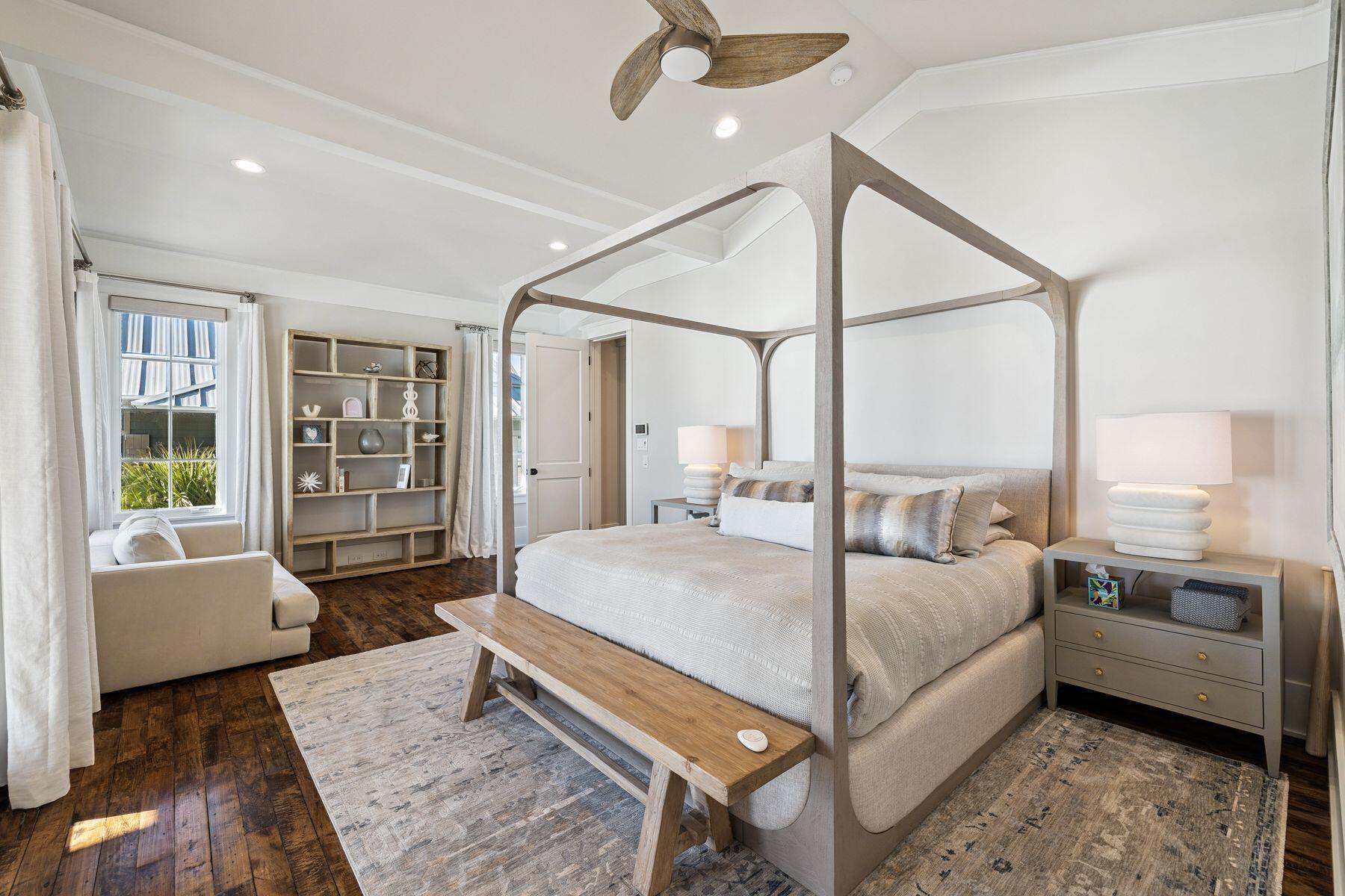 RETREAT THE - Residential