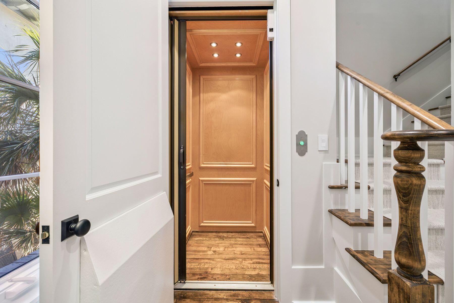 RETREAT THE - Residential