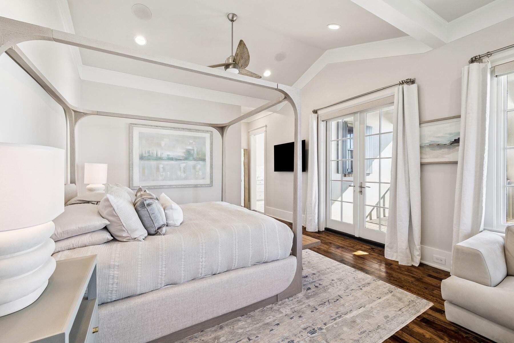 RETREAT THE - Residential