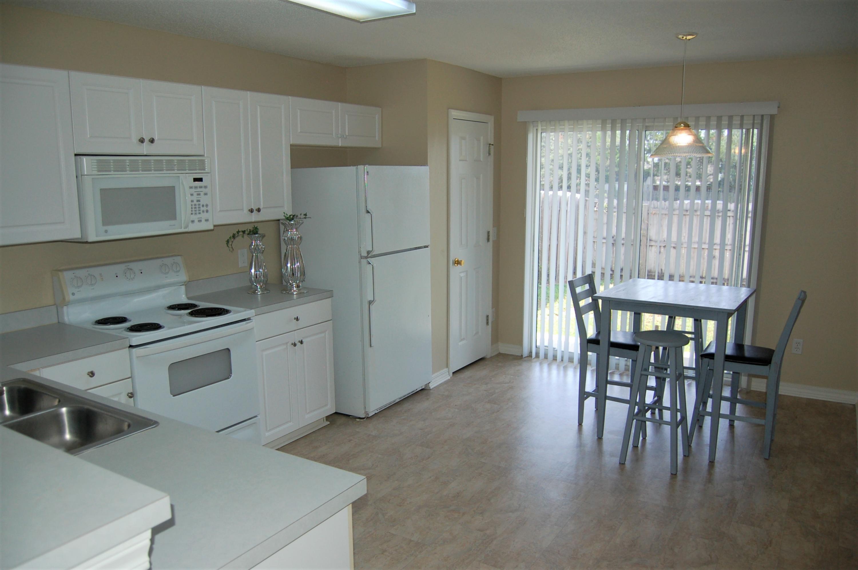 VINEYARD THE - Residential