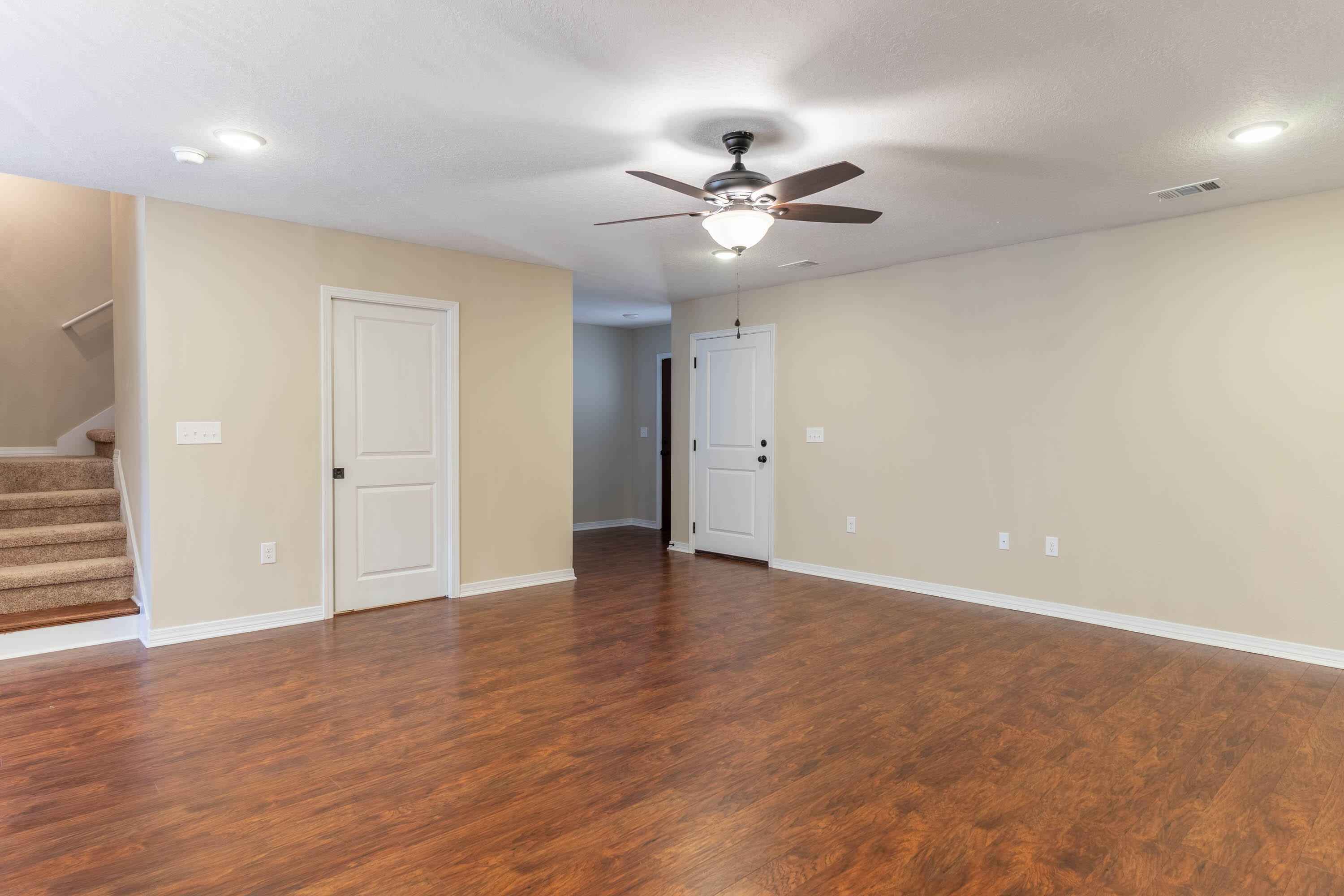 STILLWELL ESTATES - Residential