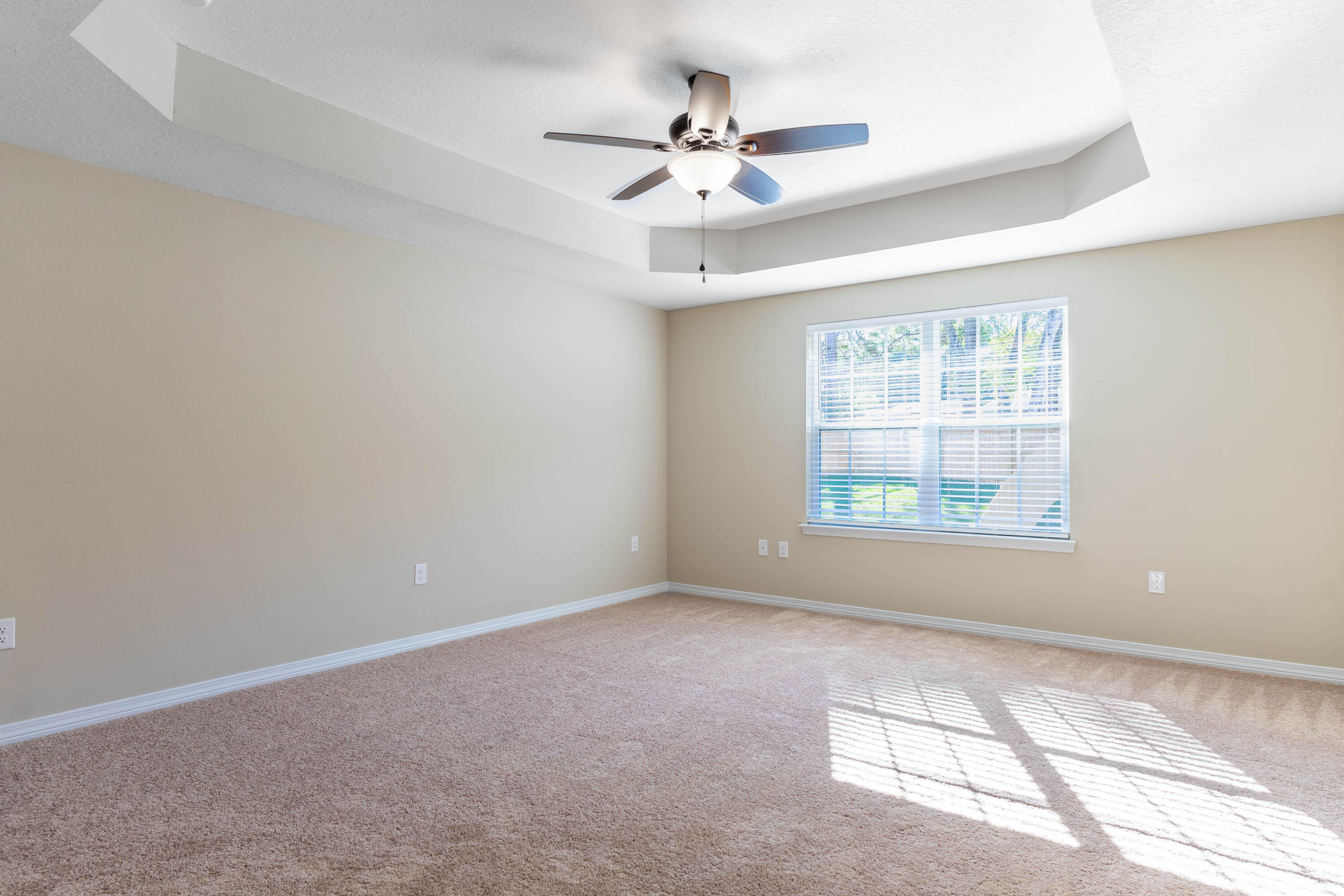 STILLWELL ESTATES - Residential