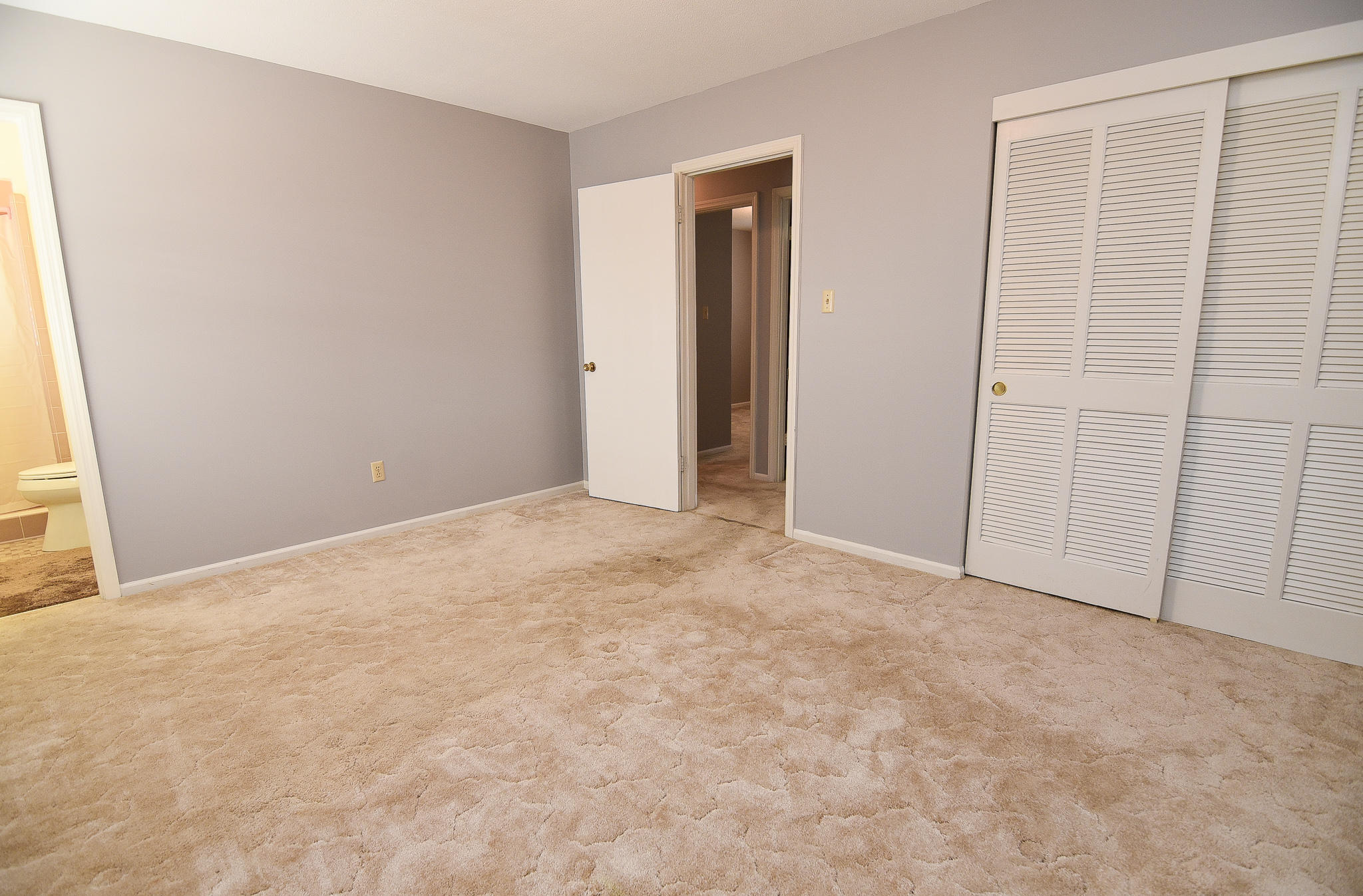 CAROL ANNE MANOR - Residential