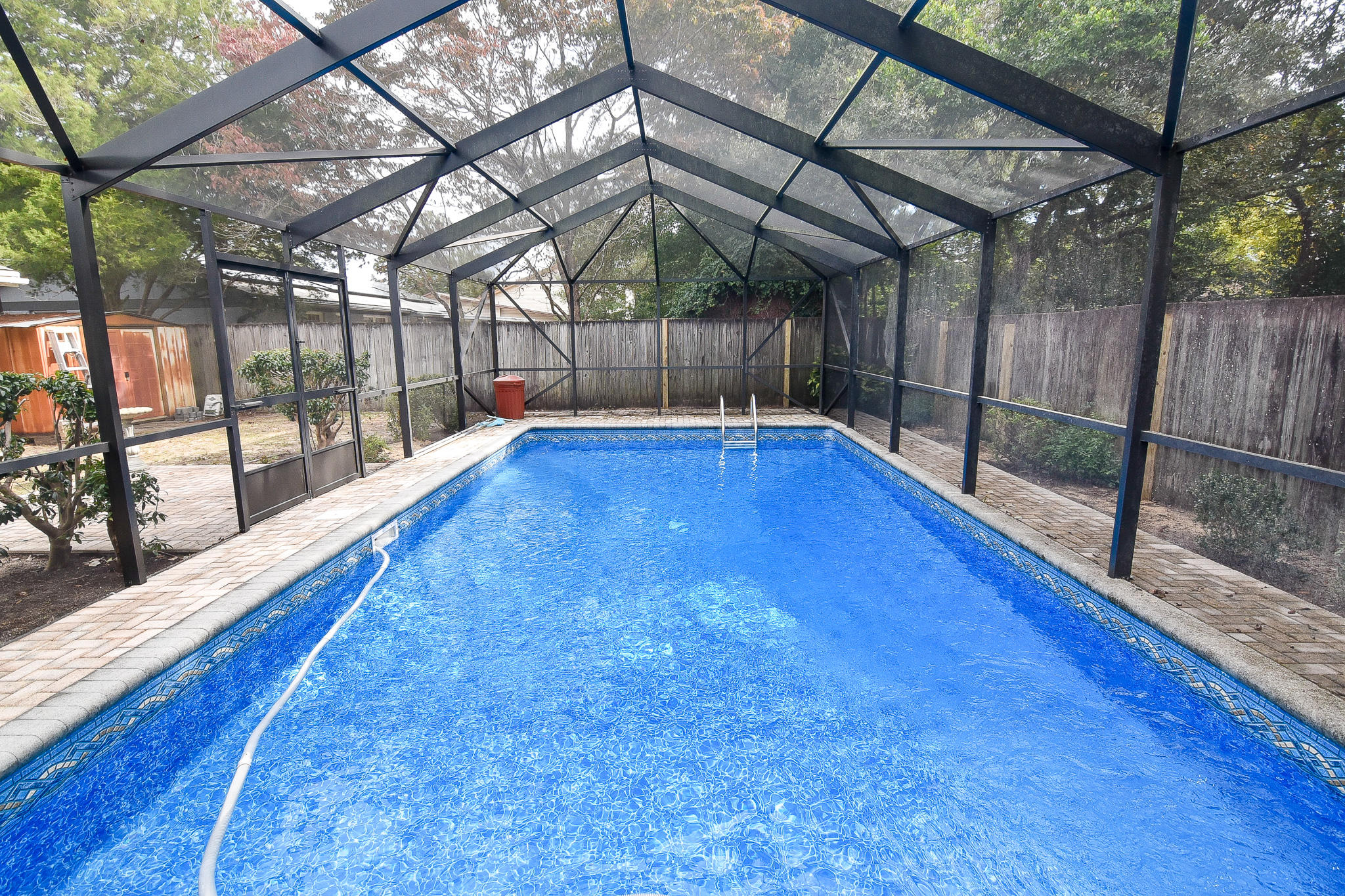 CAROL ANNE MANOR - Residential