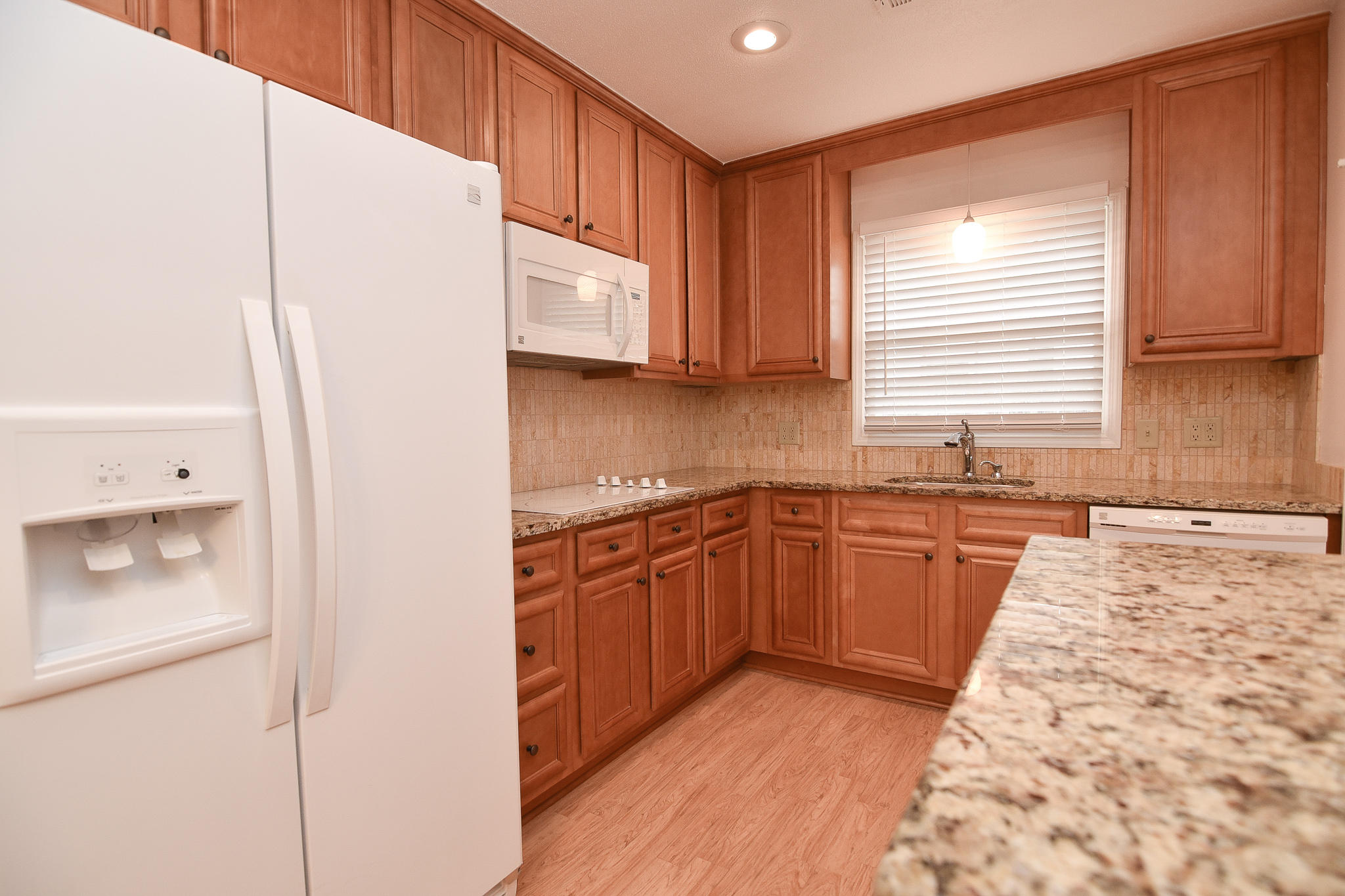 CAROL ANNE MANOR - Residential