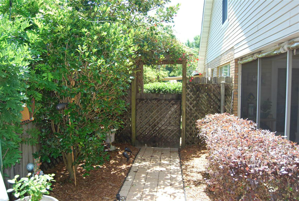 CARIBBEAN EAST UNIT 3 - Residential