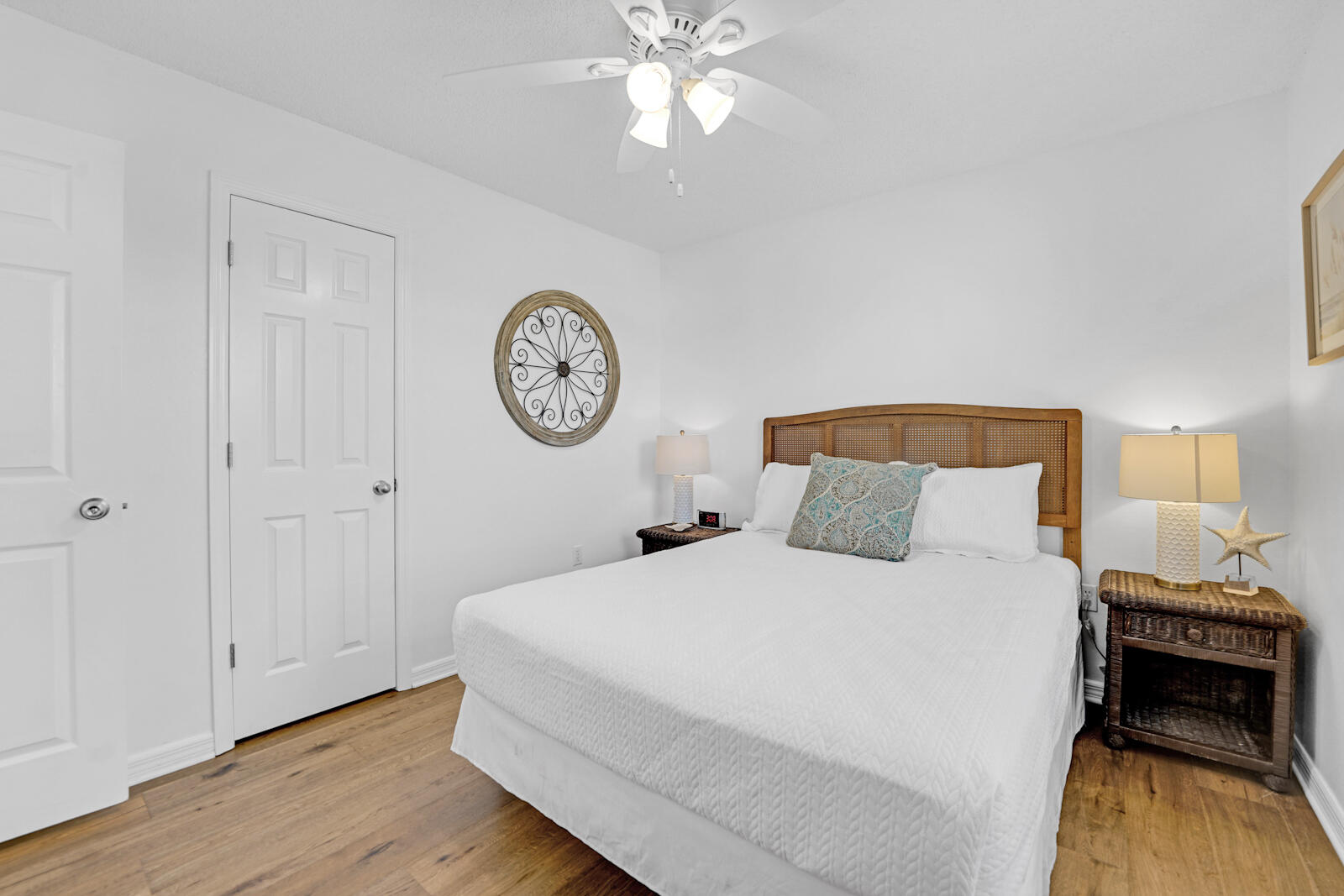 BEACHSIDE VILLAS CONDO - Residential