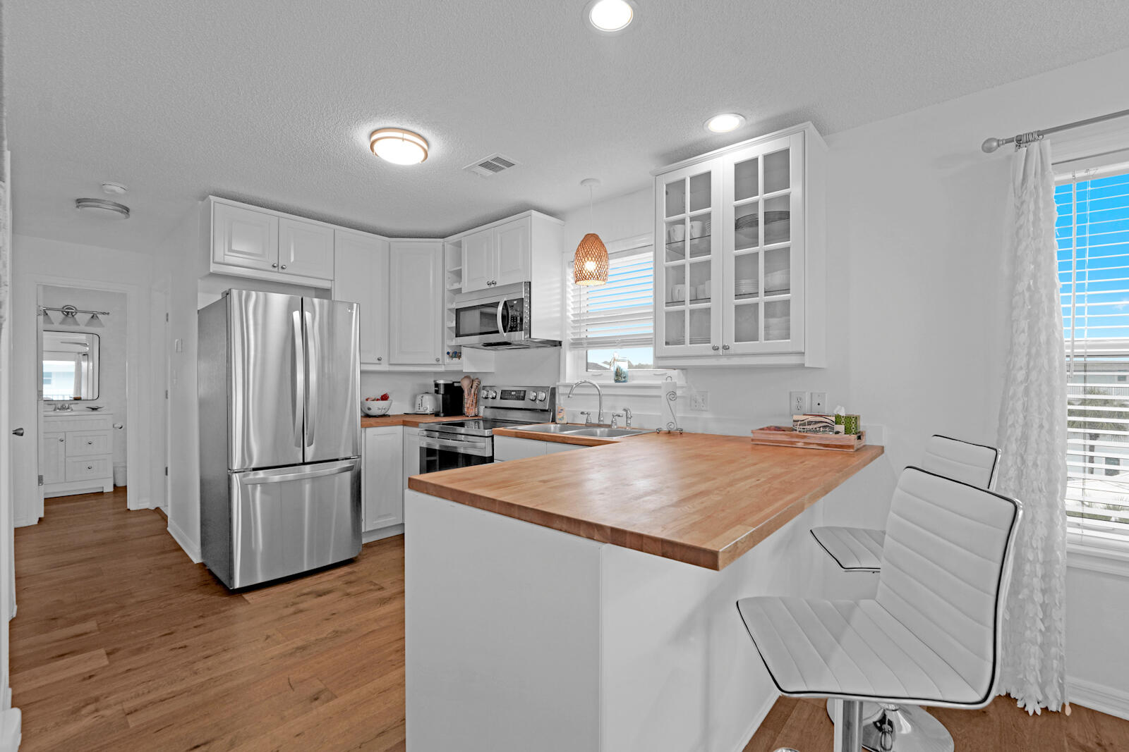 BEACHSIDE VILLAS CONDO - Residential