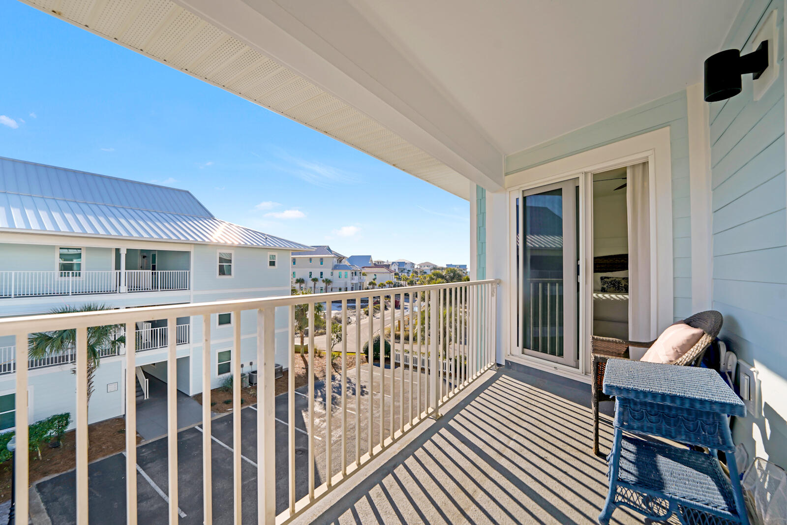 BEACHSIDE VILLAS CONDO - Residential