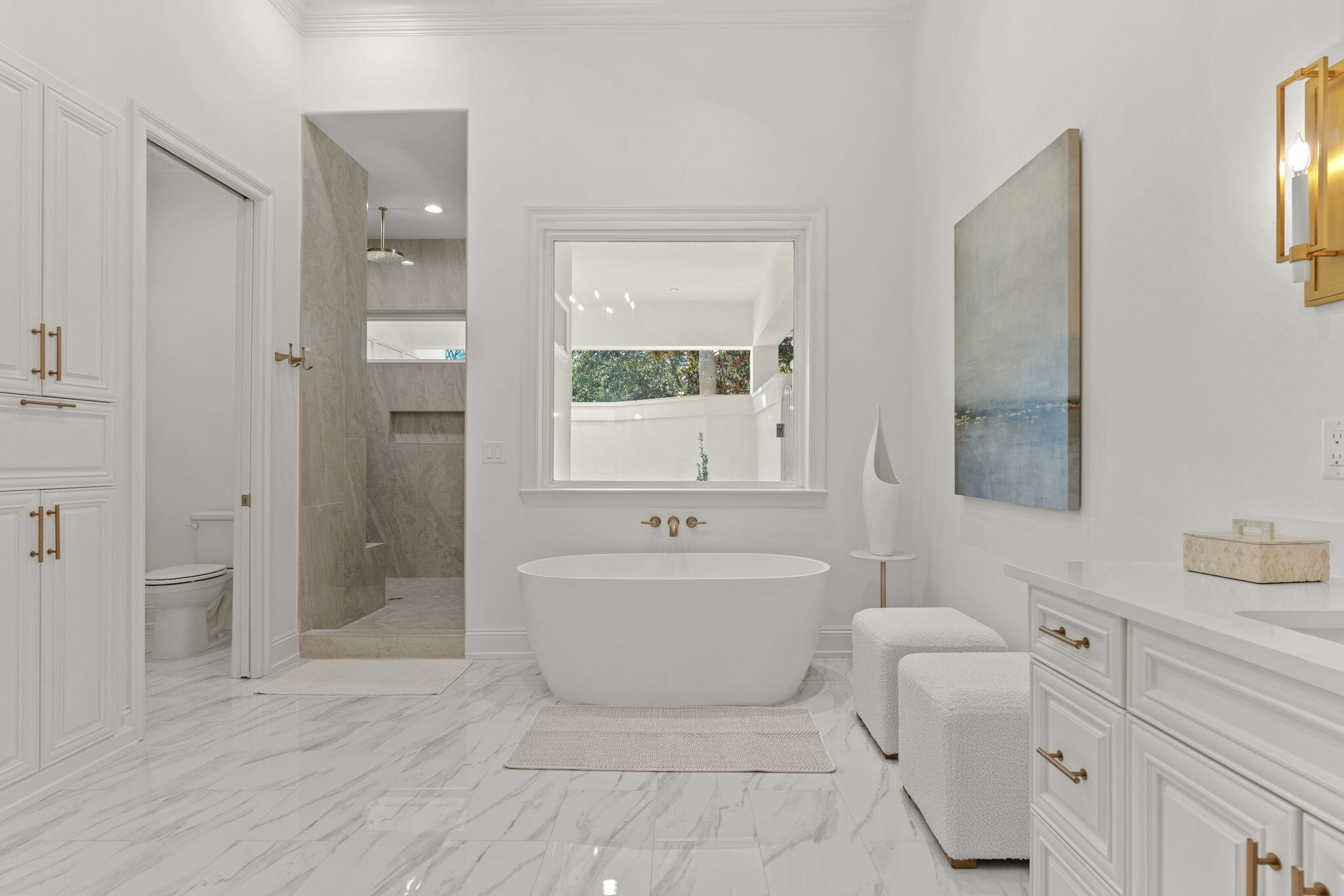 BURNT PINE - Residential