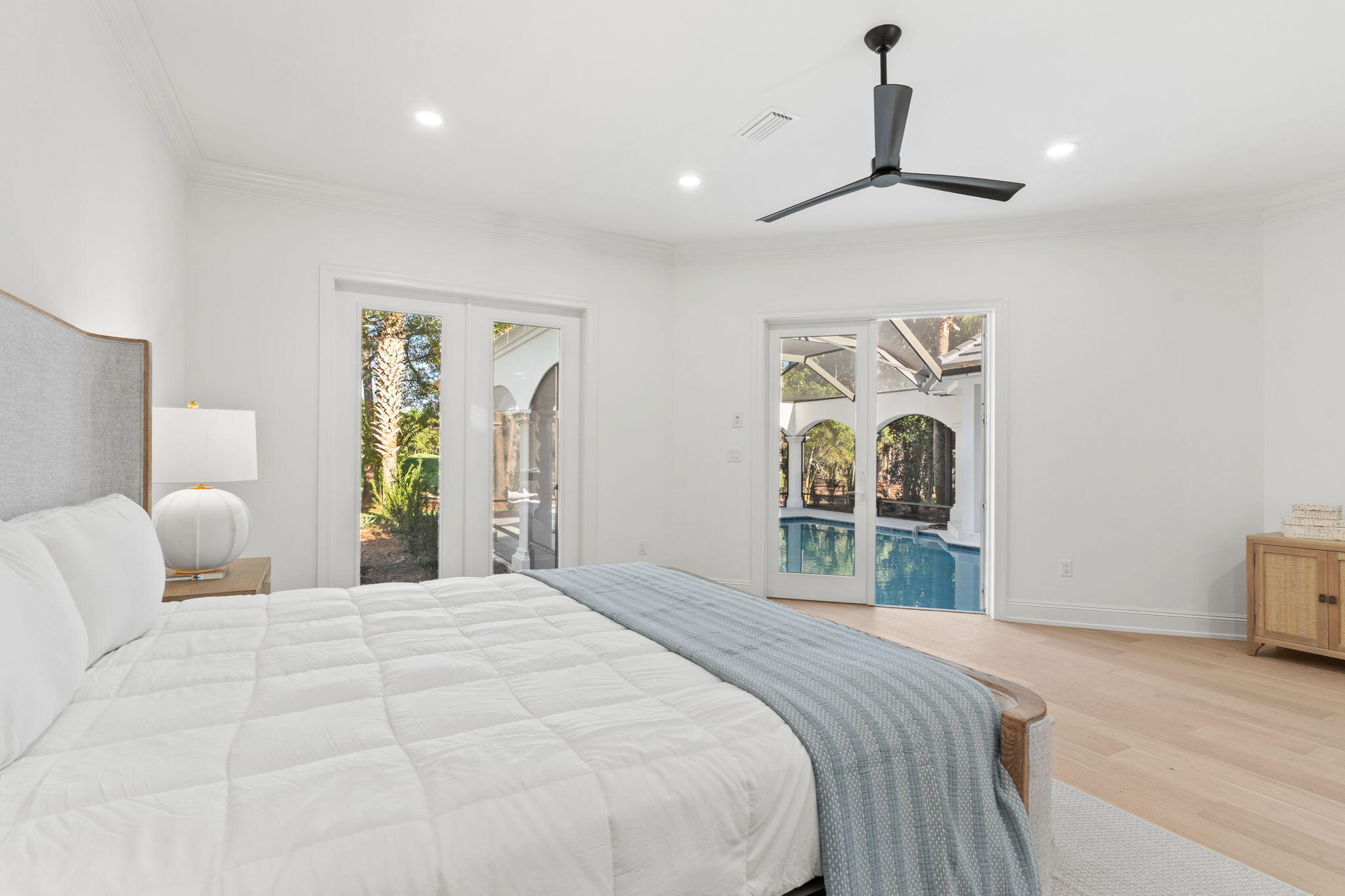 BURNT PINE - Residential