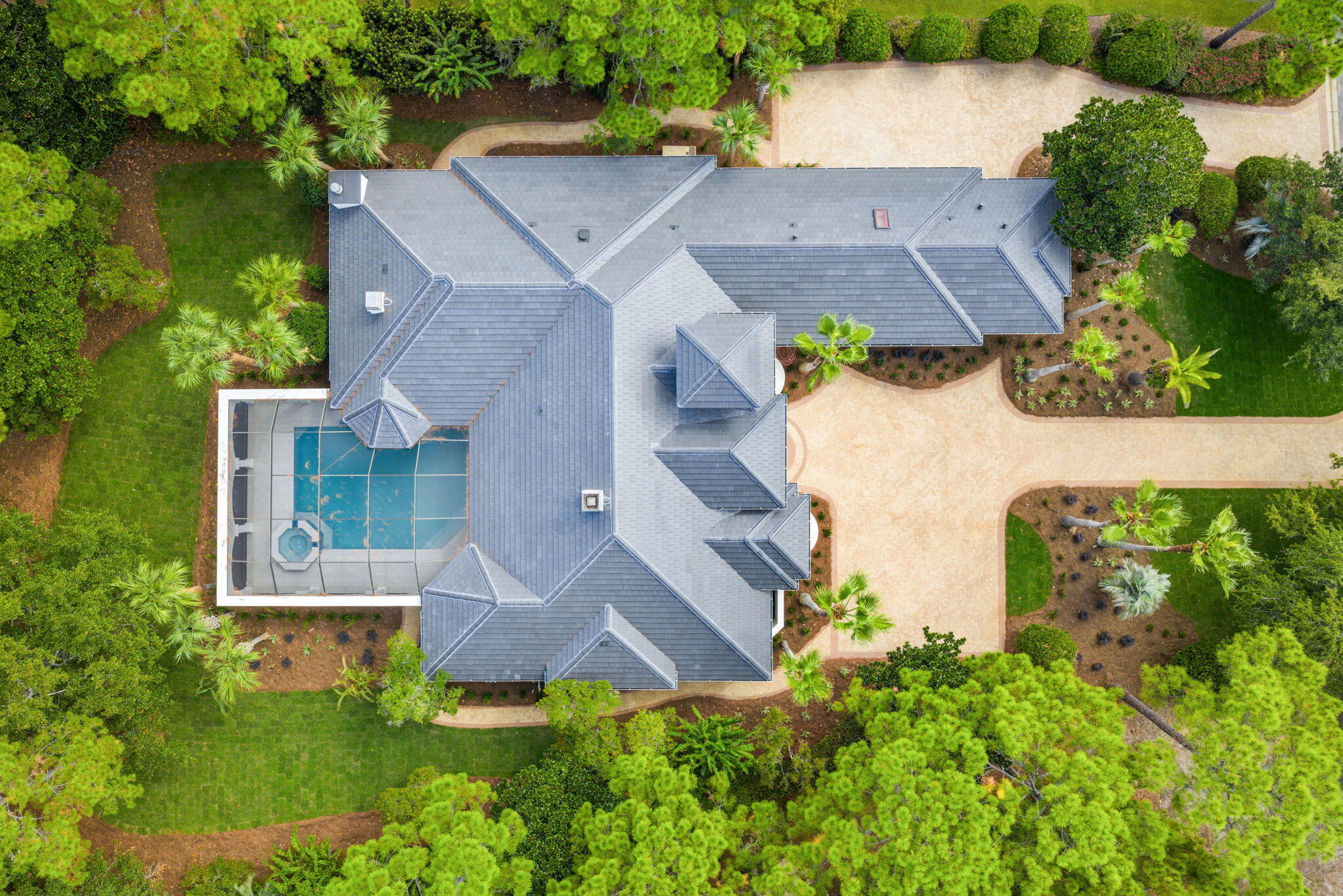 BURNT PINE - Residential